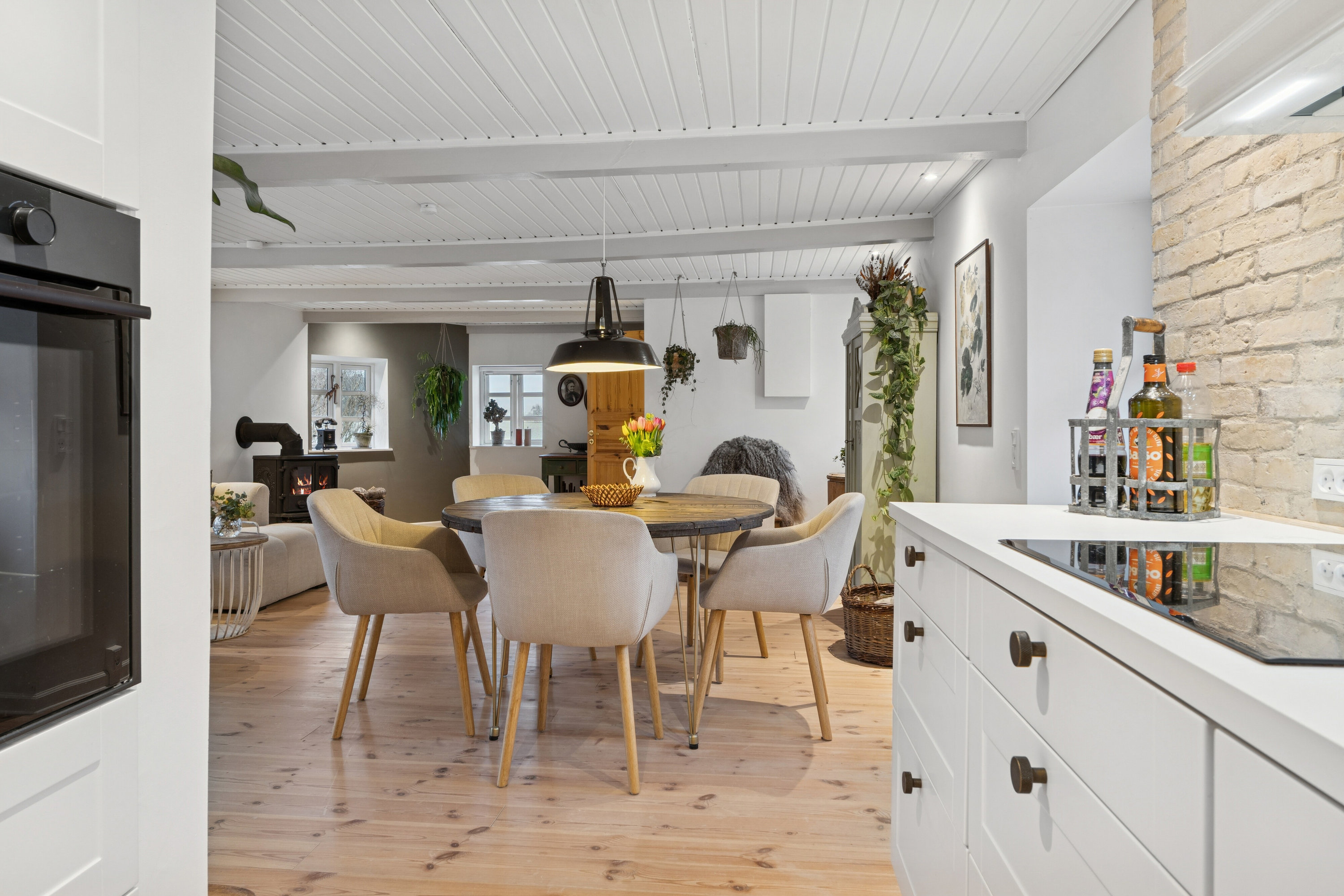 Fremhævet køkken billede i fuldskærmstilstand. Billede af Assensvej 173, Hillerslev, 5750 Ringe