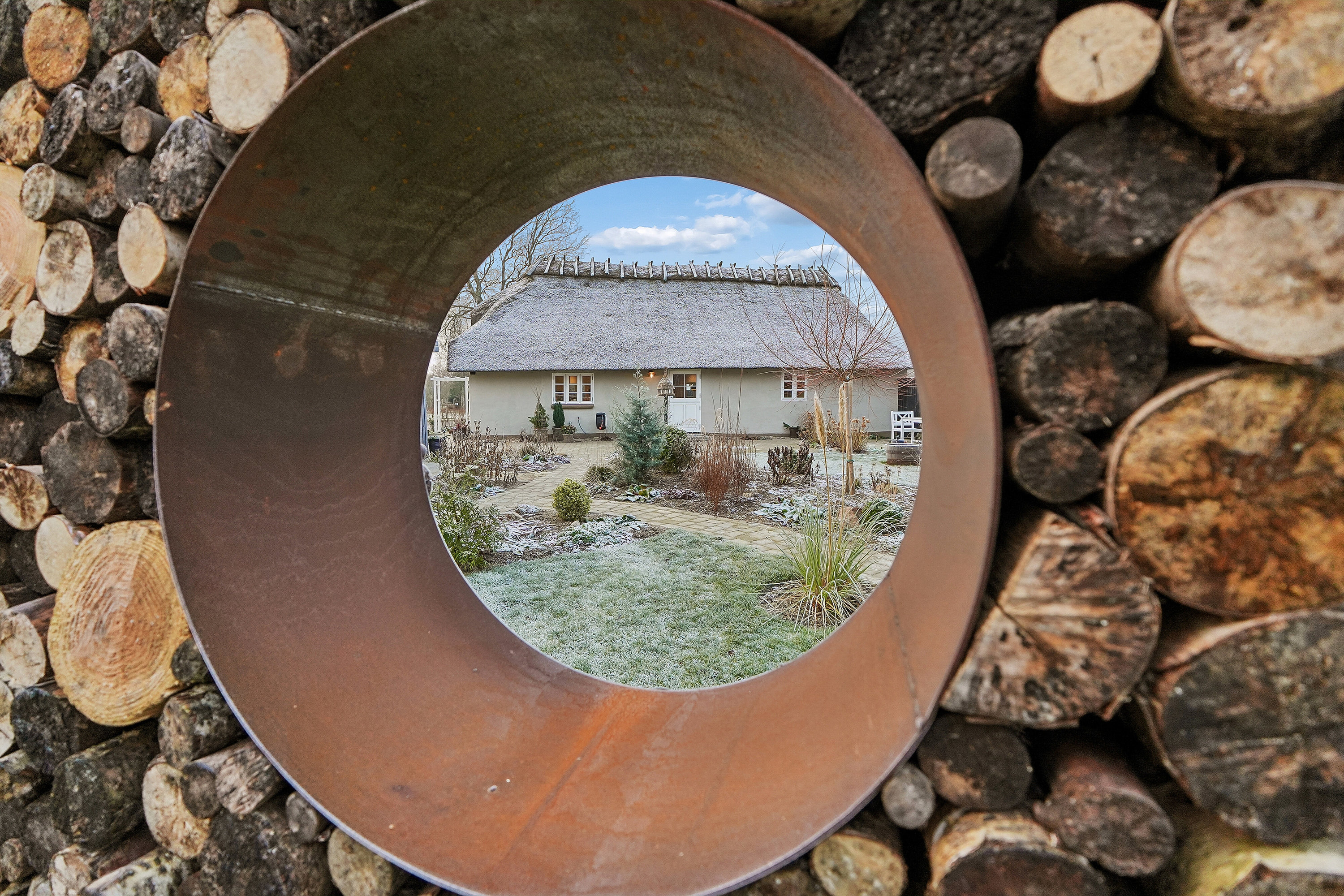 Fremhævet udendørs billede i fuldskærmstilstand. Billede af Assensvej 173, Hillerslev, 5750 Ringe