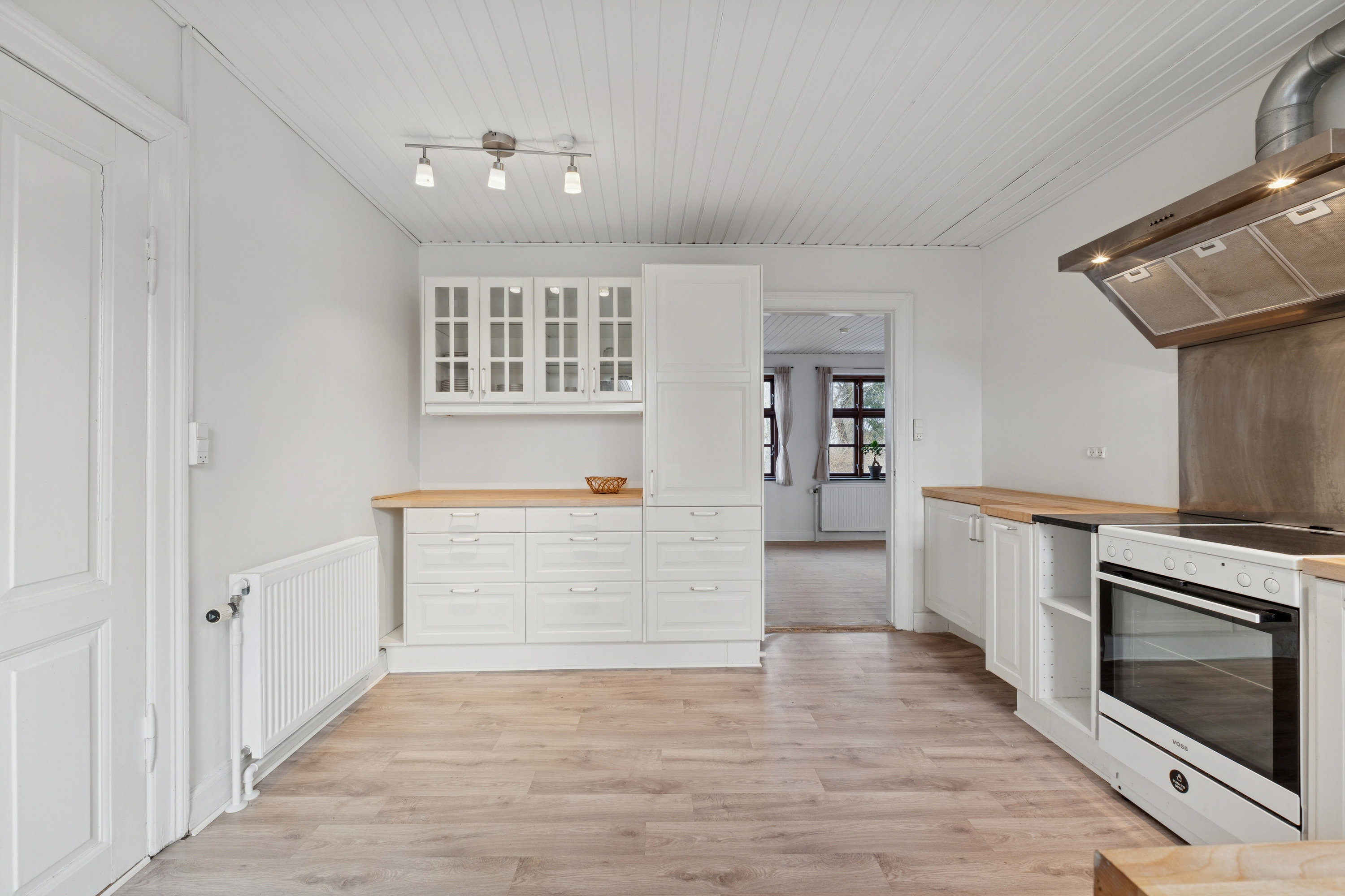 Fremhævet køkken billede i fuldskærmstilstand. Billede af Gl. Byvej 18, Årslev, 5792 Årslev