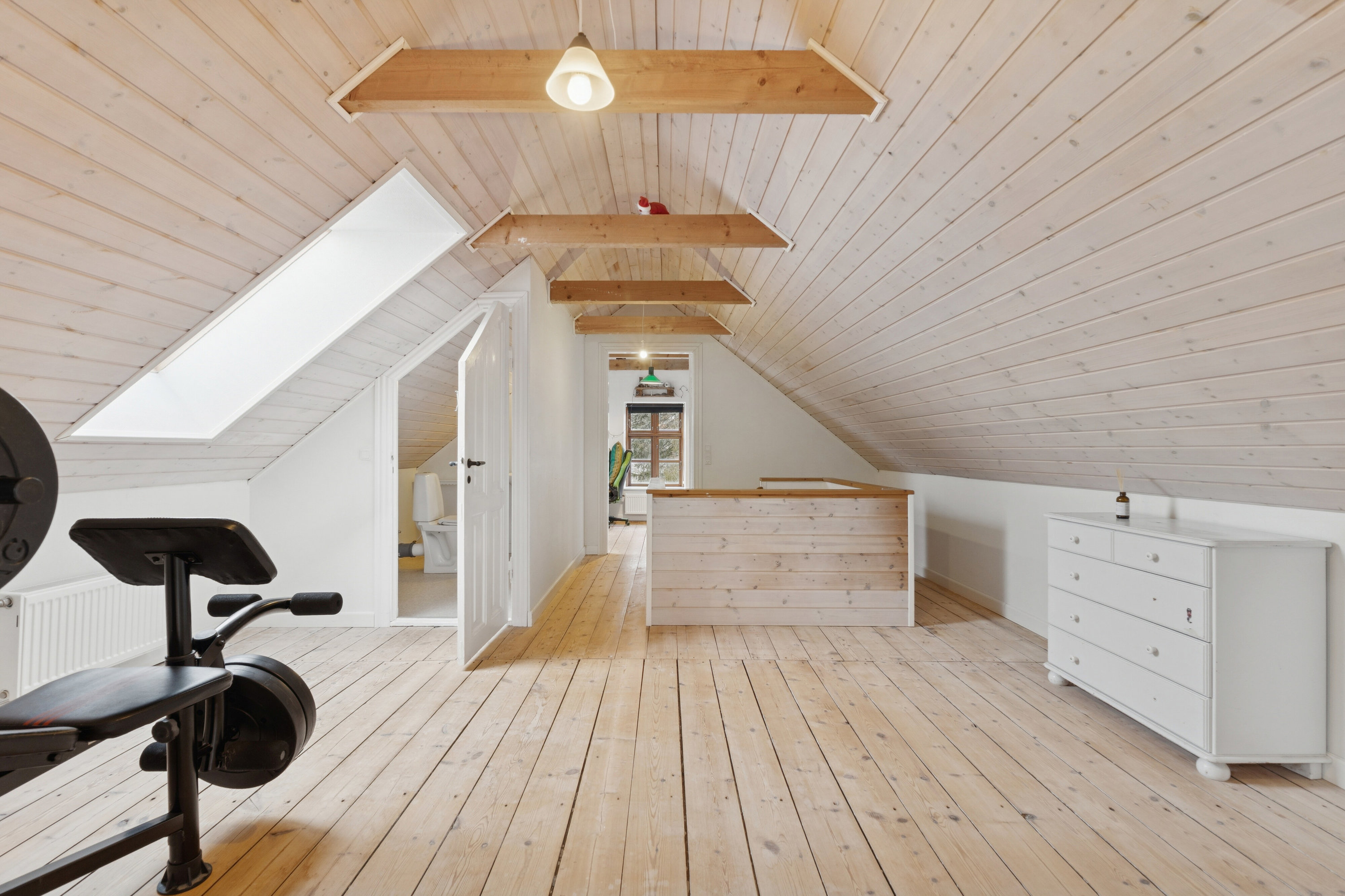 Fremhævet værelse billede i fuldskærmstilstand. Billede af Gl. Byvej 18, Årslev, 5792 Årslev