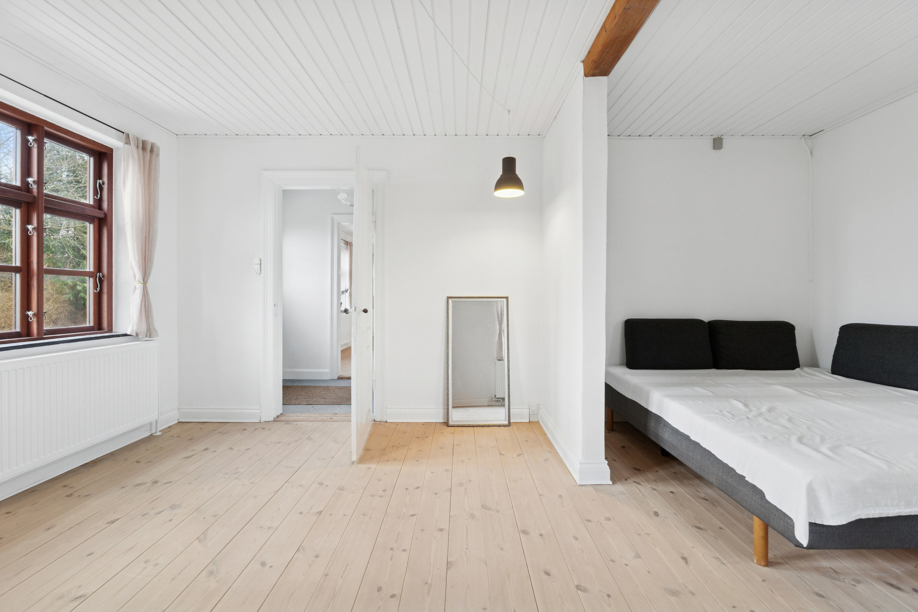 Fremhævet værelse billede i fuldskærmstilstand. Billede af Gl. Byvej 18, Årslev, 5792 Årslev