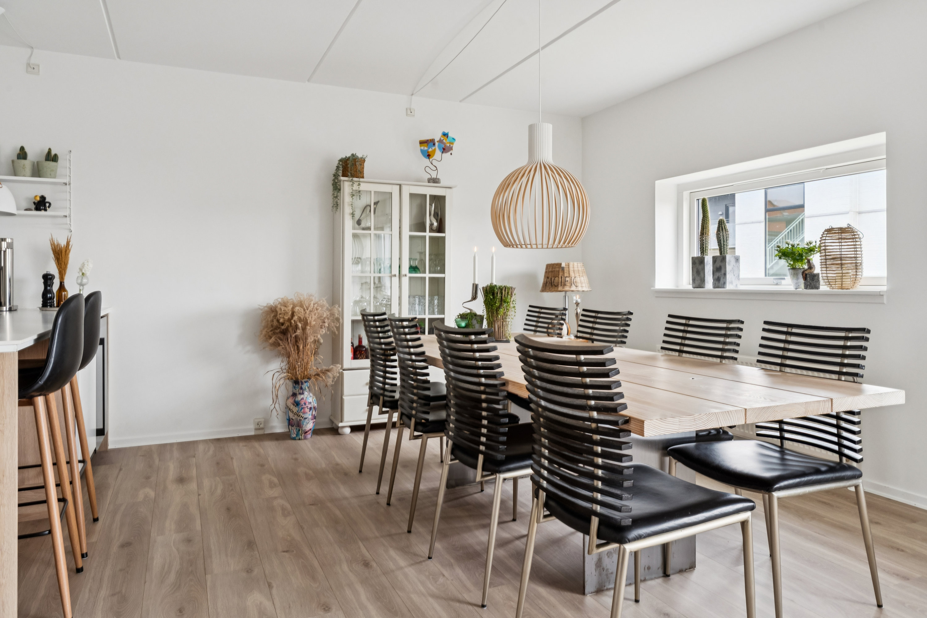 Fremhævet stue billede i fuldskærmstilstand. Billede af Henning Smiths Vej 15E, 3. 5., 9000 Aalborg