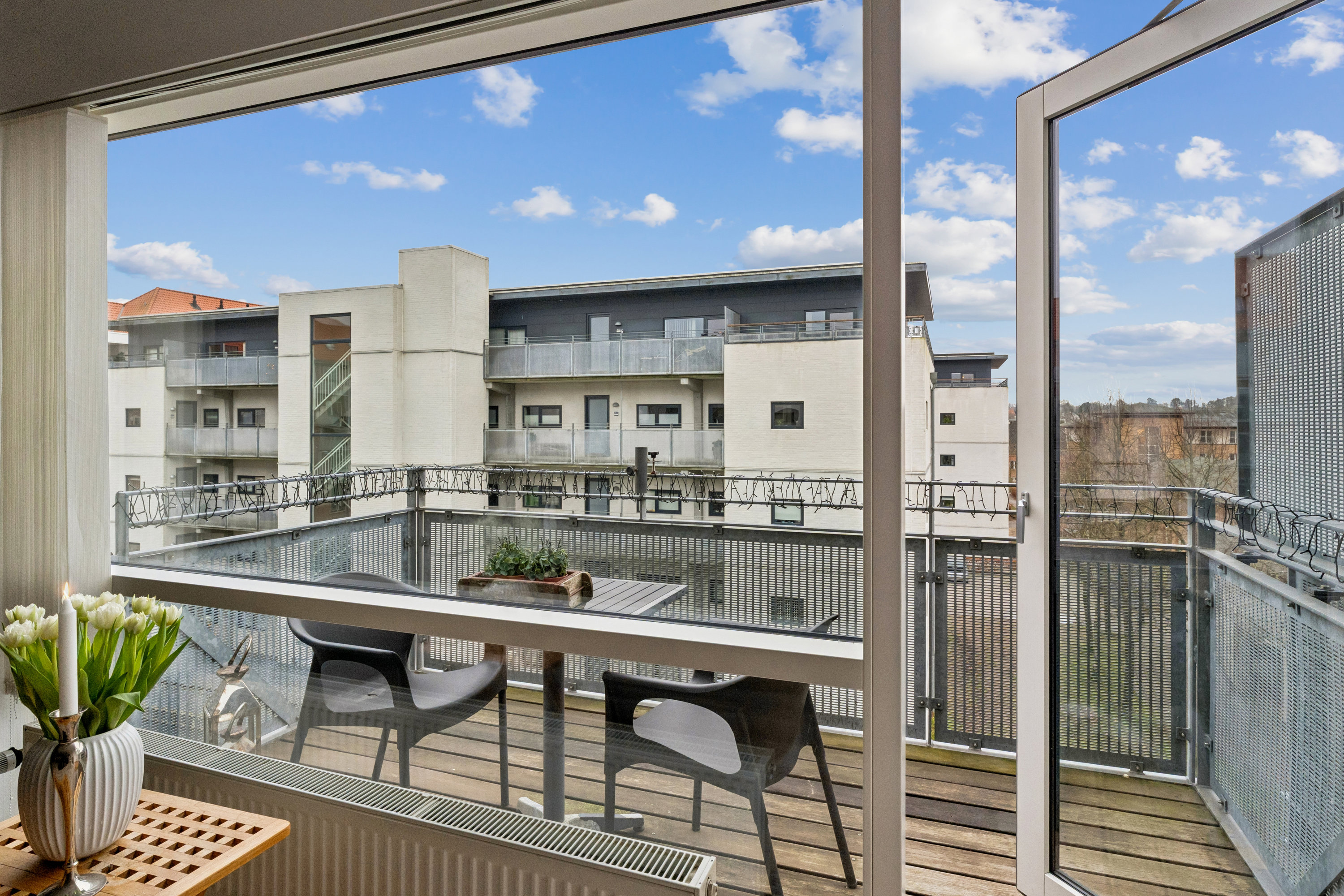 Miniaturebillede 1: altan. Billede af Henning Smiths Vej 15E, 3. 5., 9000 Aalborg