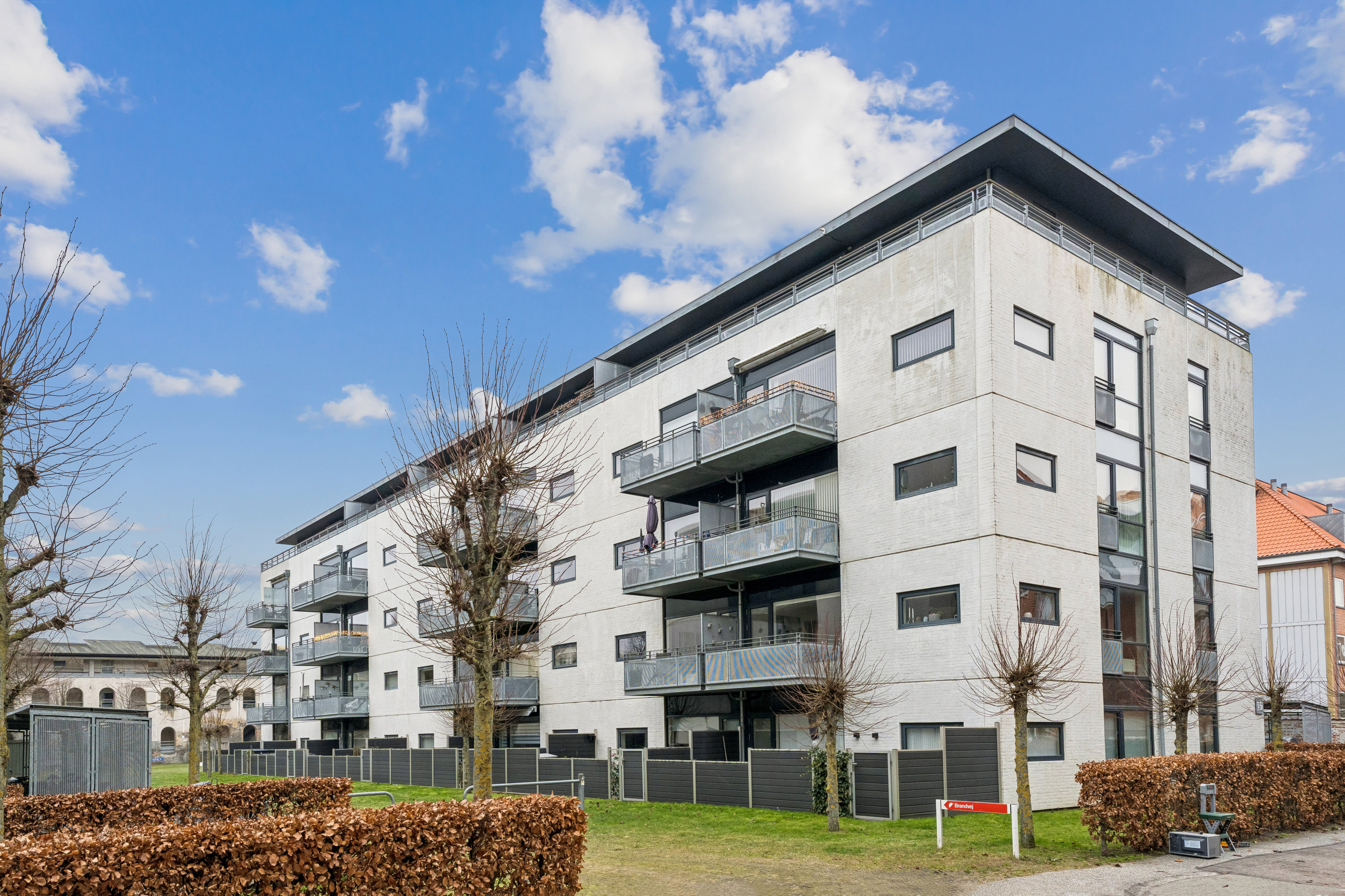 Fremhævet andet billede i fuldskærmstilstand. Billede af Henning Smiths Vej 15E, 3. 5., 9000 Aalborg