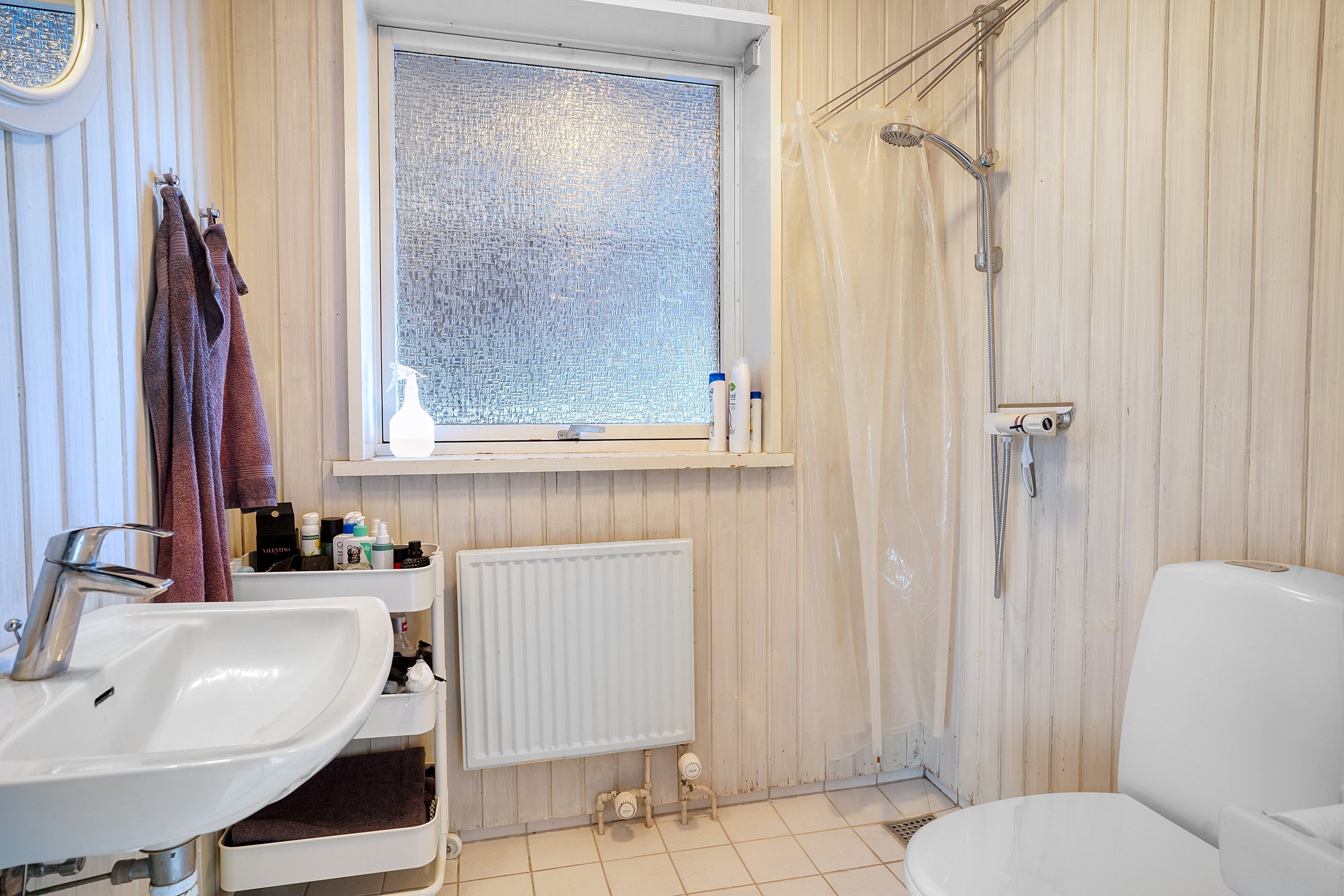 Fremhævet badeværelse billede i fuldskærmstilstand. Billede af Langebjergvej 231, 3050 Humlebæk