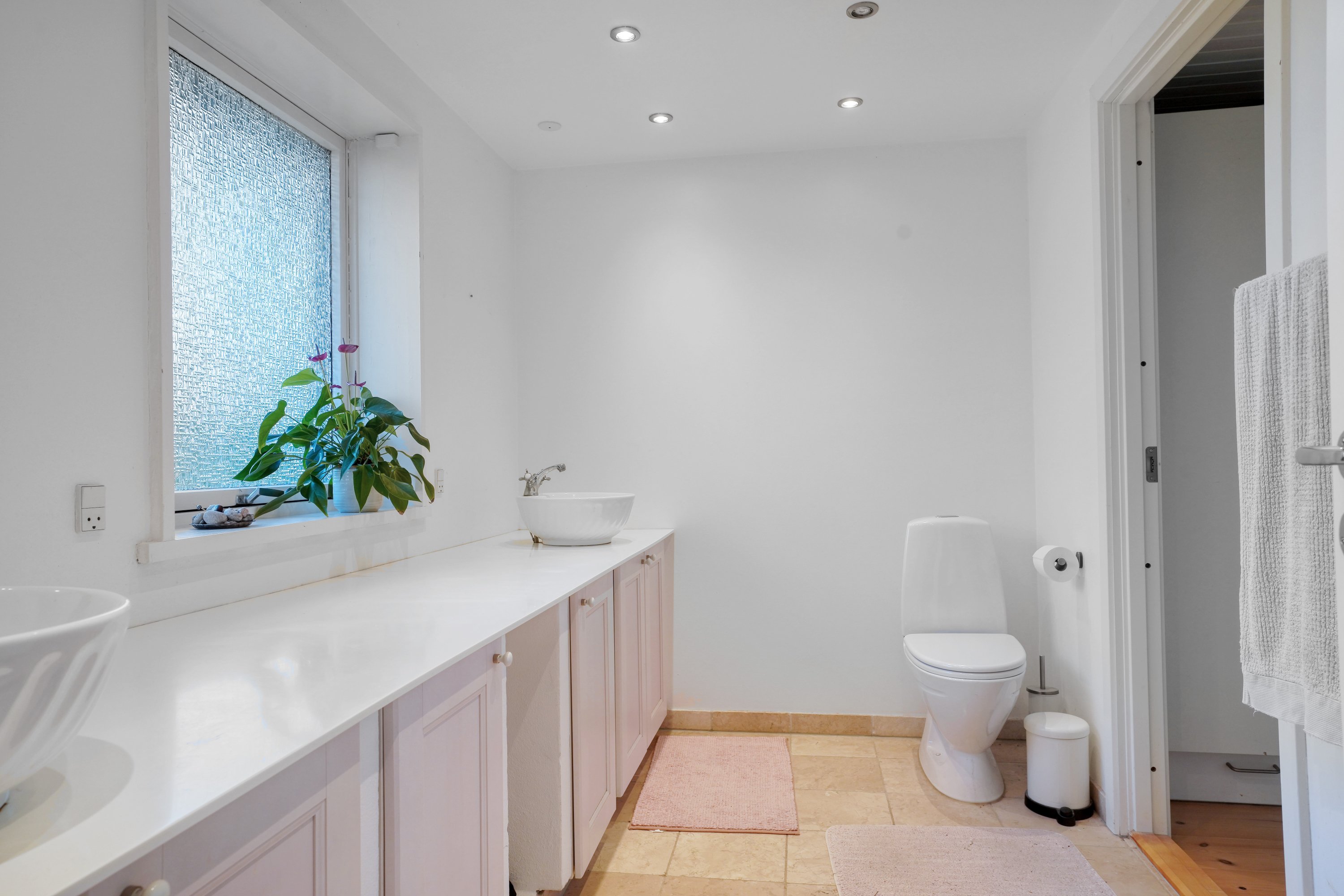 Fremhævet badeværelse billede i fuldskærmstilstand. Billede af Langebjergvej 231, 3050 Humlebæk