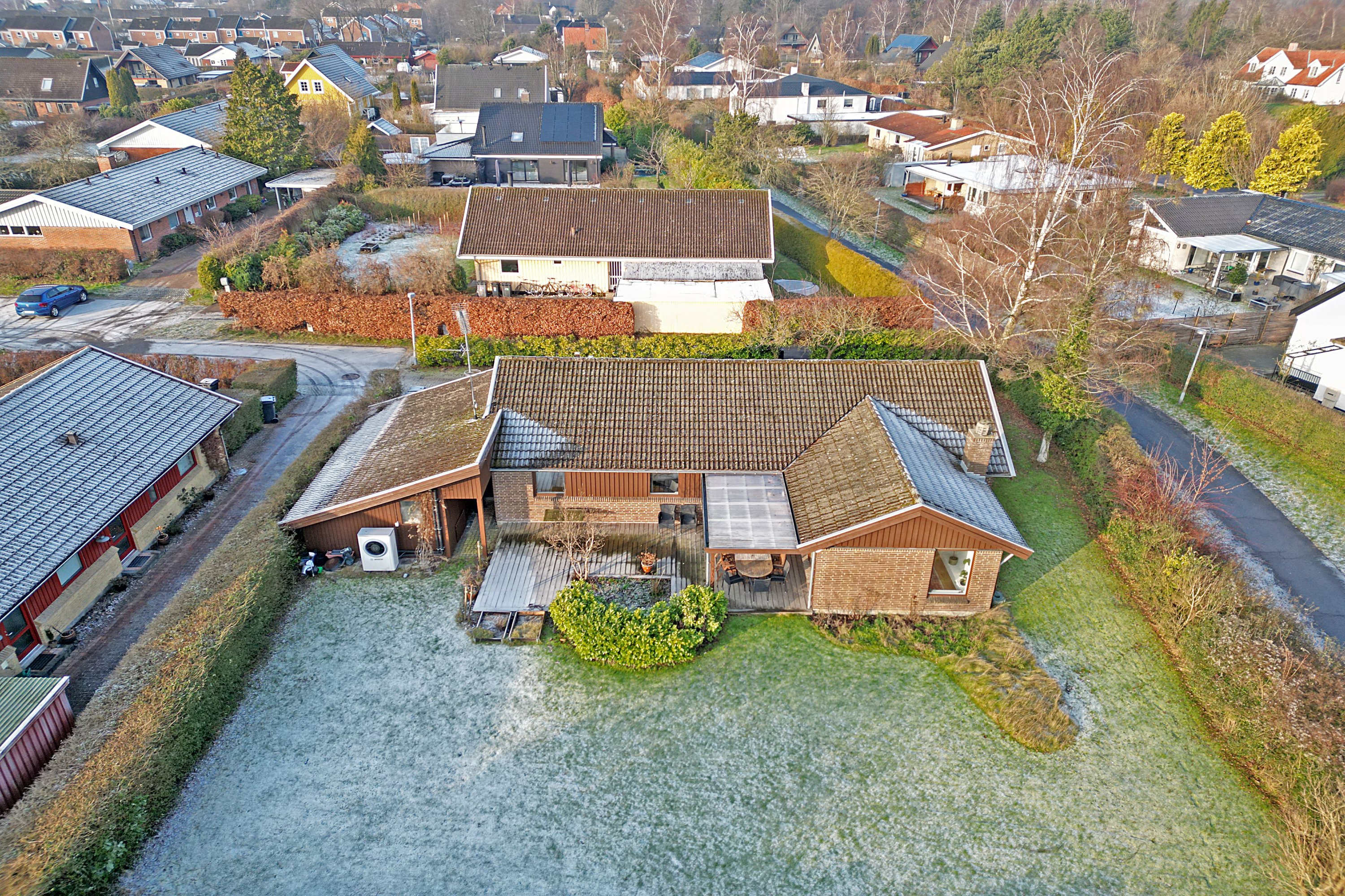 Villa: Luftfoto på Langebjergvej 231, 3050 Humlebæk