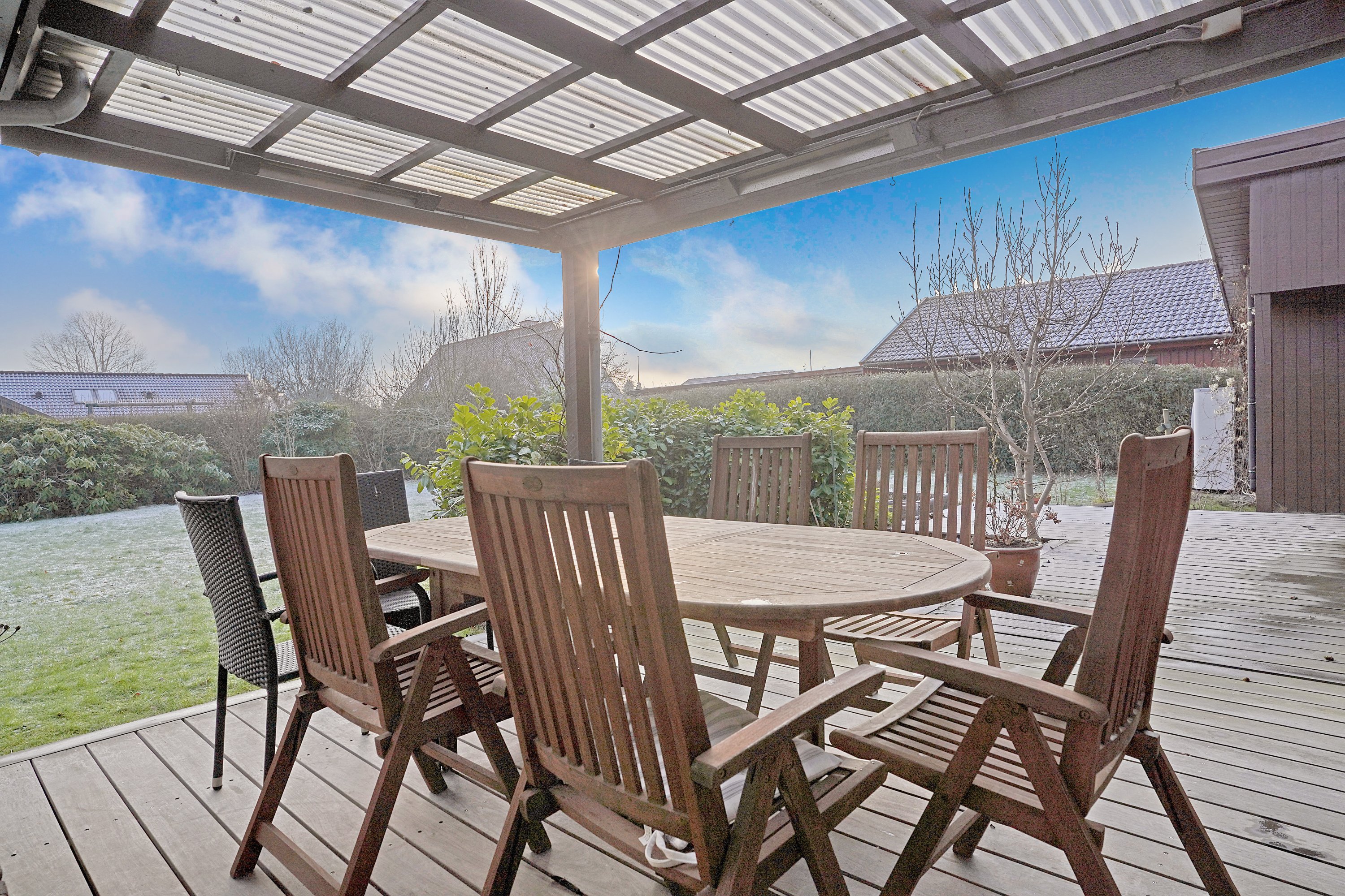 Fremhævet terrasse billede i fuldskærmstilstand. Billede af Langebjergvej 231, 3050 Humlebæk