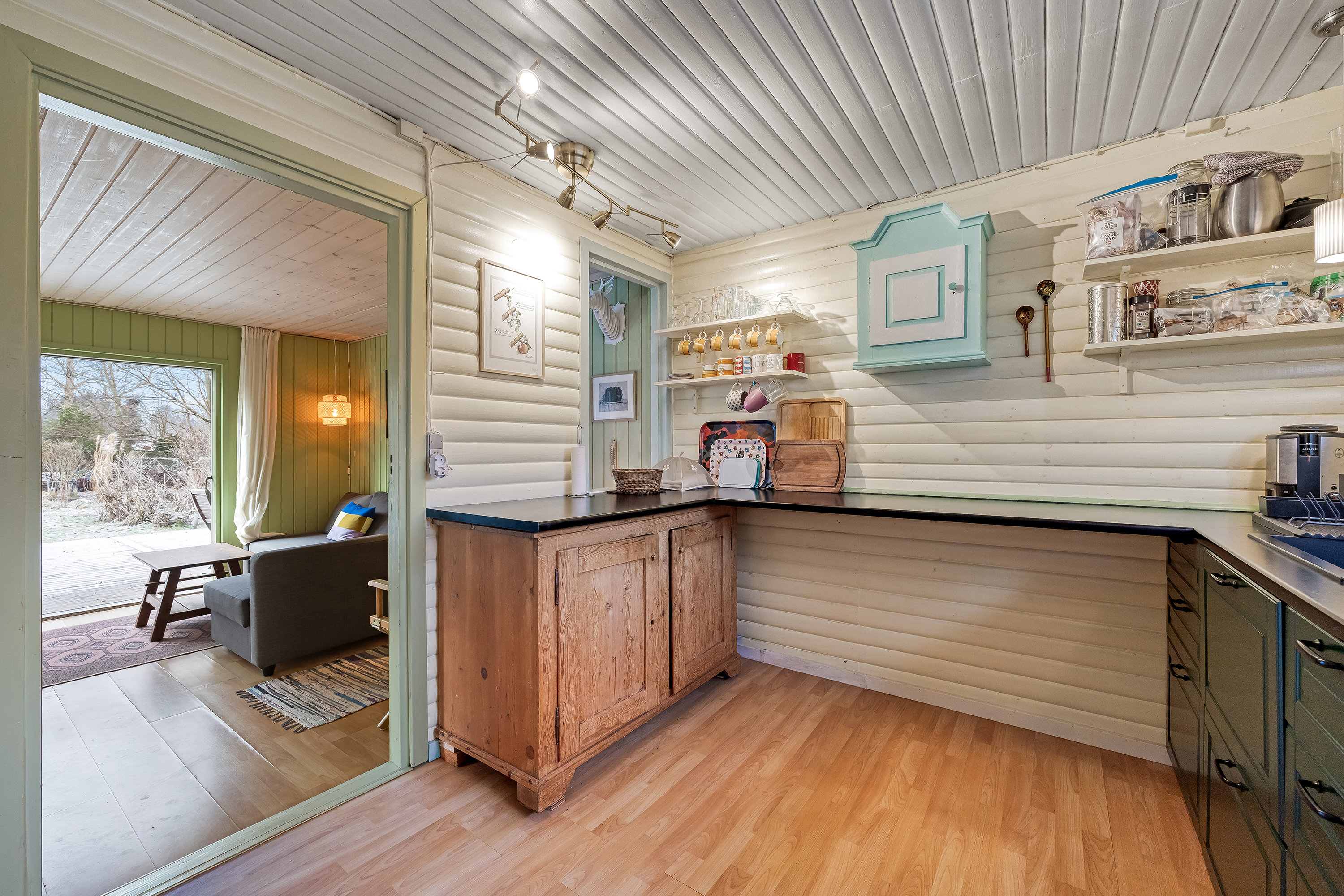 Fremhævet køkken billede i fuldskærmstilstand. Billede af Hyldevænget 23, Over Draaby Strand, 3630 Jægerspris