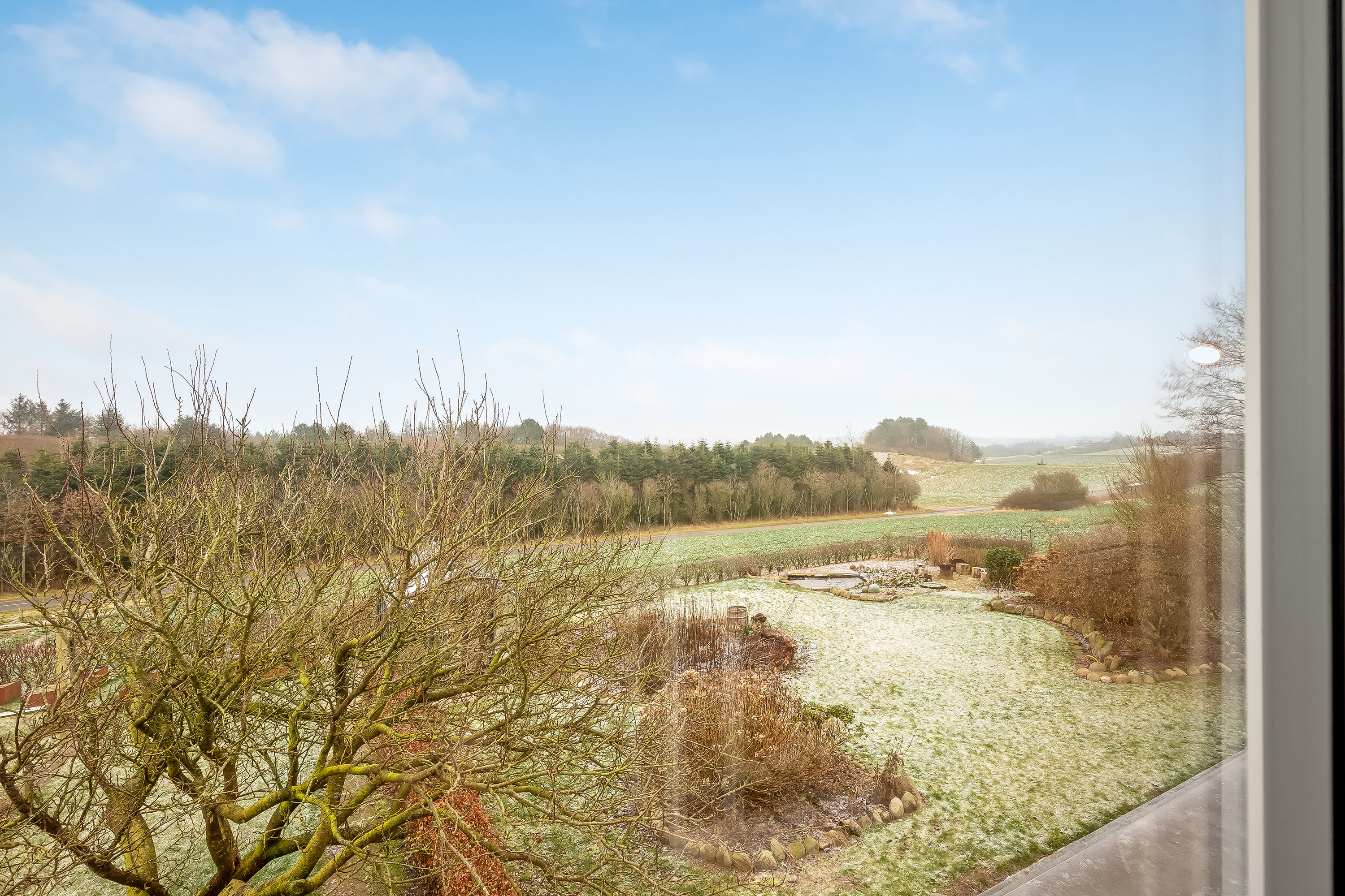 Fremhævet stue billede i fuldskærmstilstand. Billede af Trabjerggårdvej 40, Gudum, 7620 Lemvig