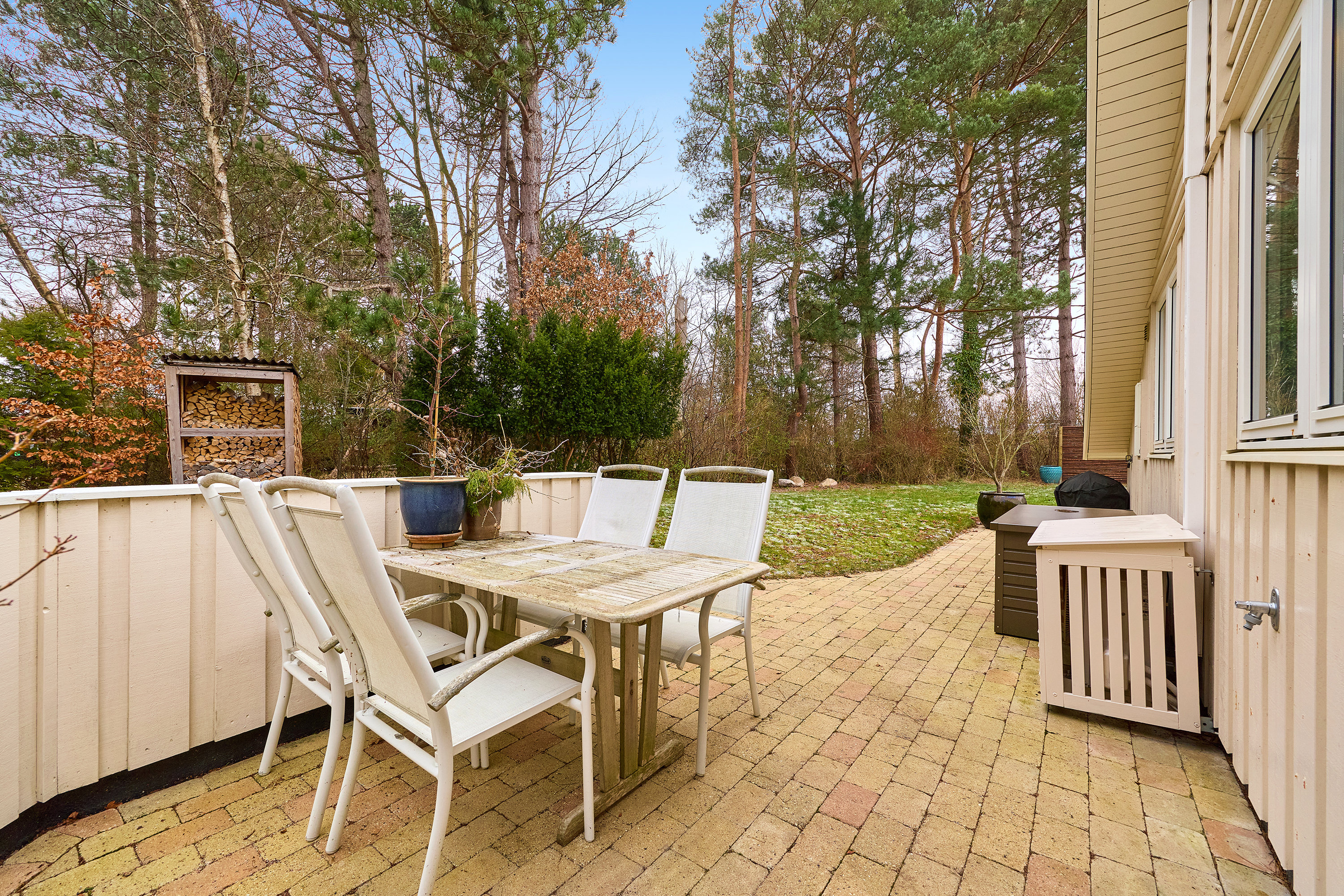 Fremhævet terrasse billede i fuldskærmstilstand. Billede af Steenleng-Åsen 2, Rågeleje, 3210 Vejby