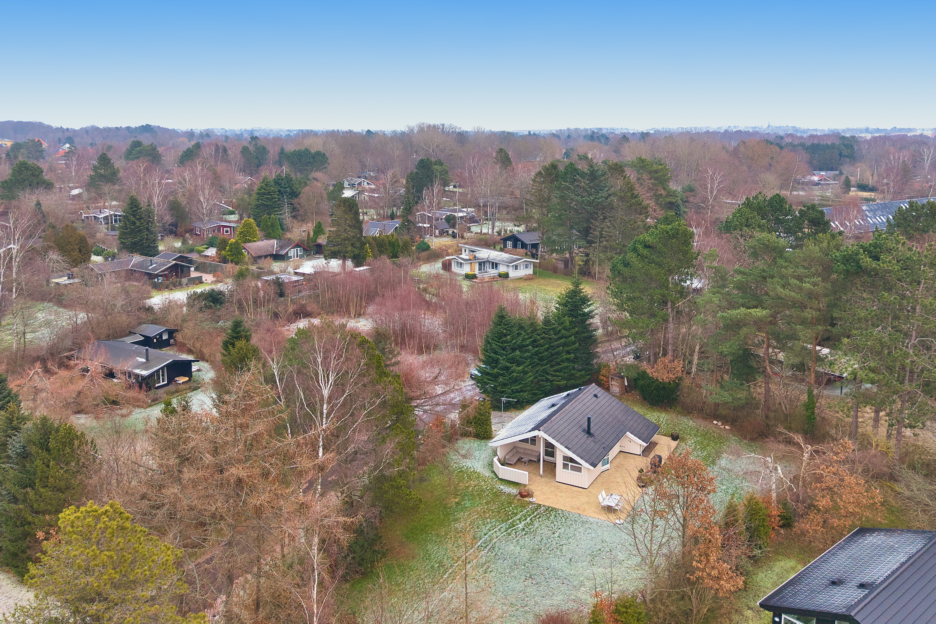 Fremhævet ejendommen billede i fuldskærmstilstand. Billede af Steenleng-Åsen 2, Rågeleje, 3210 Vejby