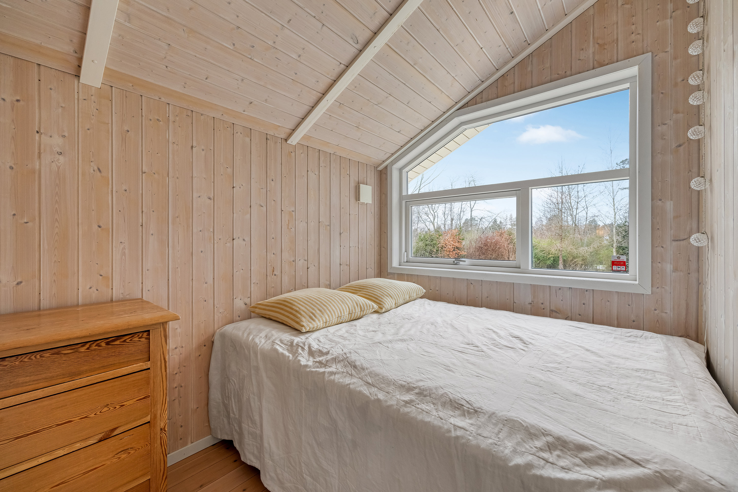 Fremhævet værelse billede i fuldskærmstilstand. Billede af Steenleng-Åsen 2, Rågeleje, 3210 Vejby