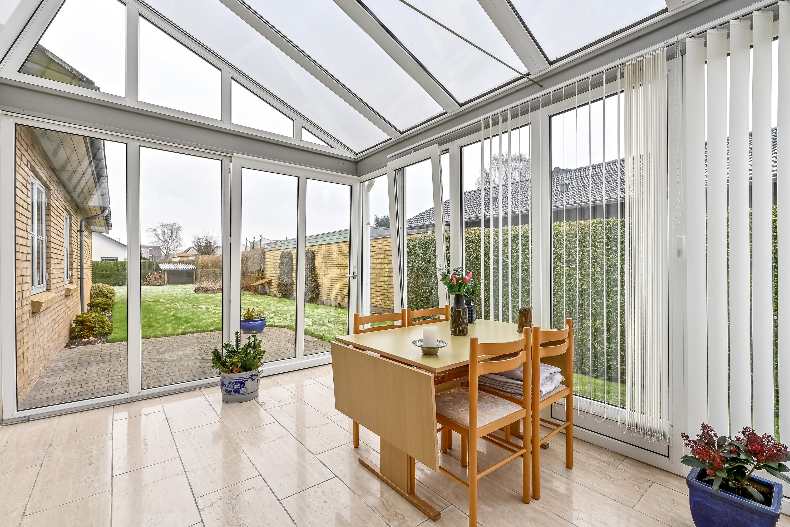 Fremhævet udestue billede i fuldskærmstilstand. Billede af Benediktesvej 9, Lind, 7400 Herning