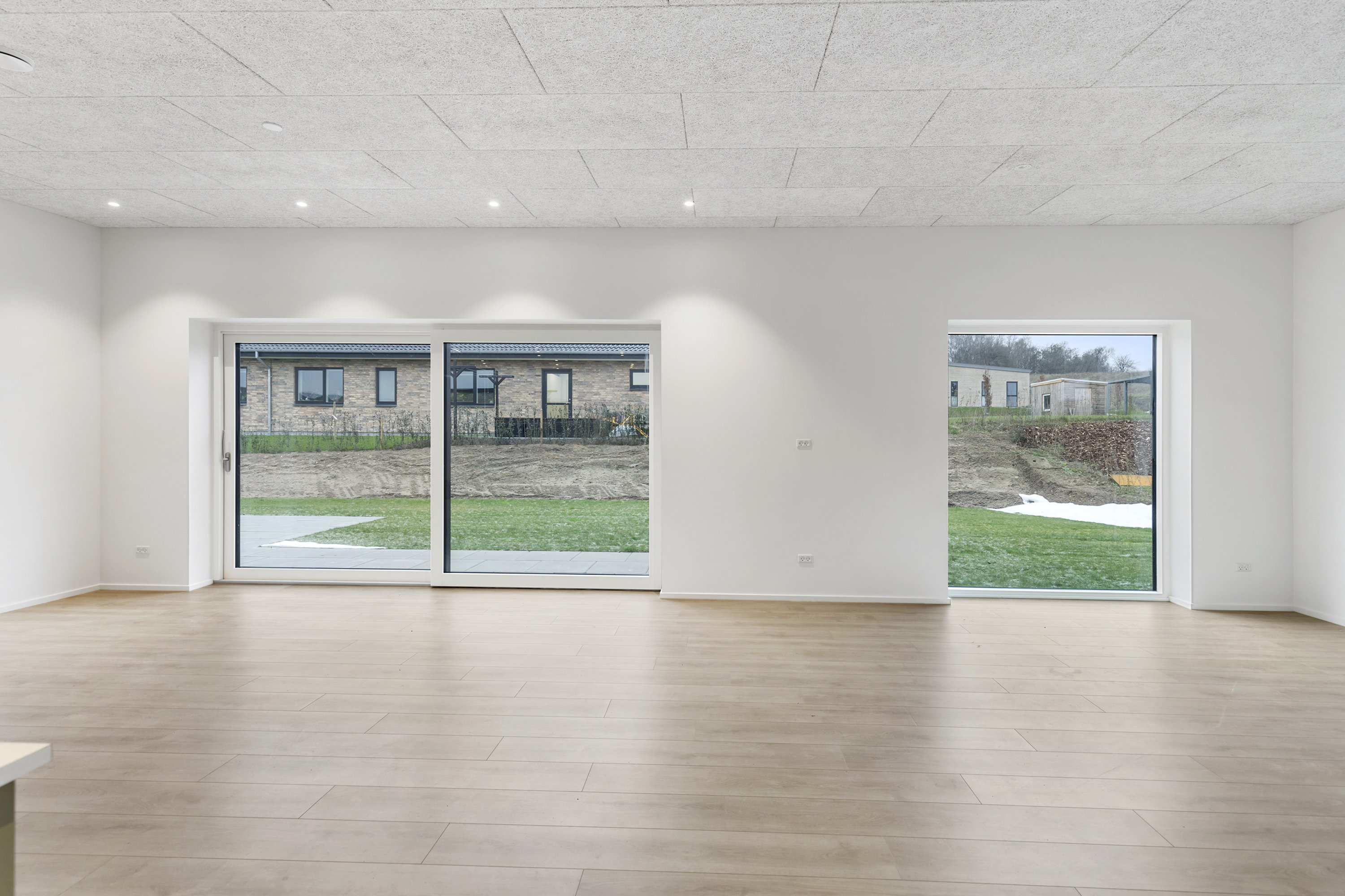 Fremhævet stue billede i fuldskærmstilstand. Billede af Gyvellunden 25, 9600 Aars