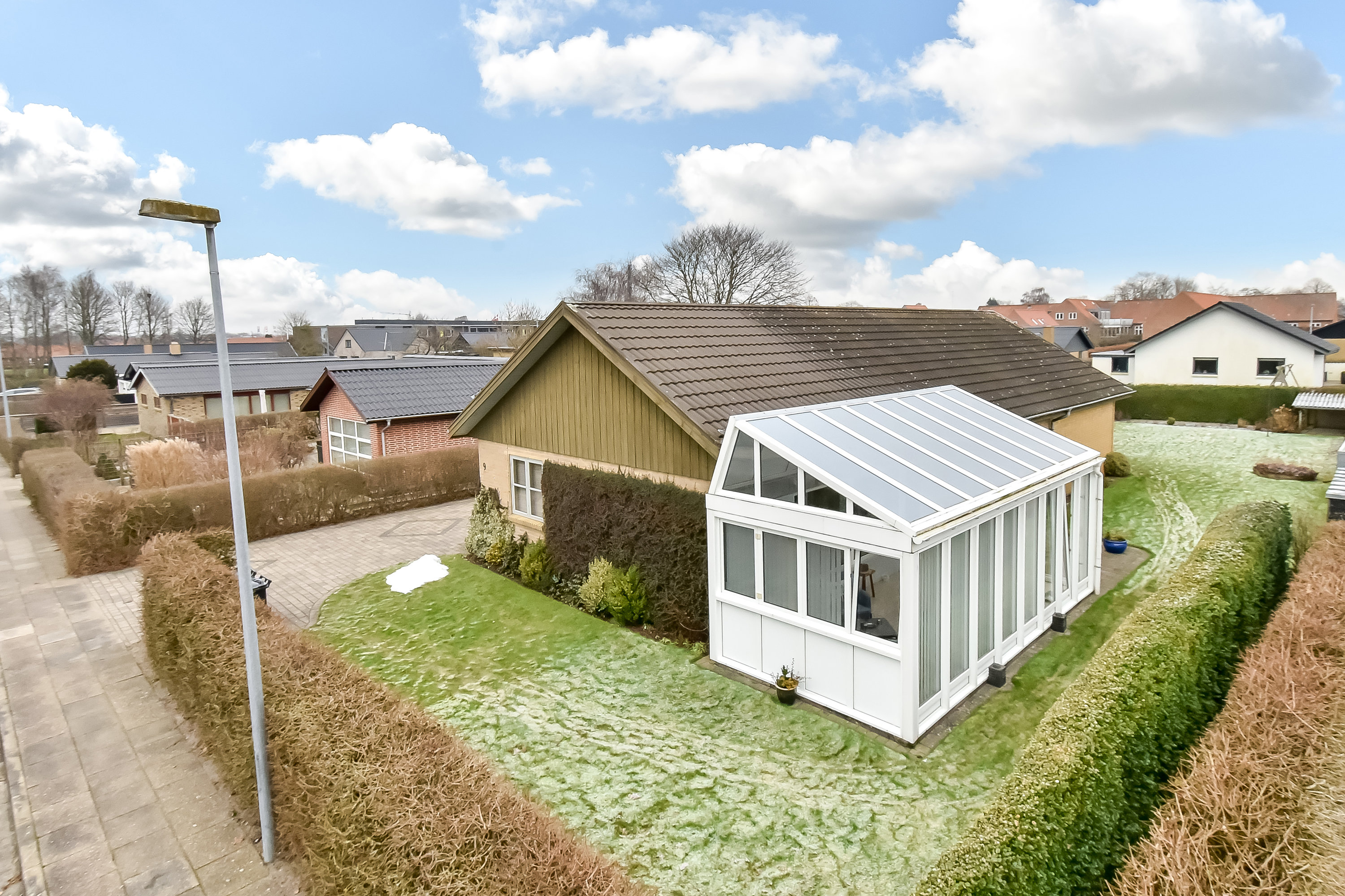 Fremhævet ejendommen billede i fuldskærmstilstand. Billede af Benediktesvej 9, Lind, 7400 Herning