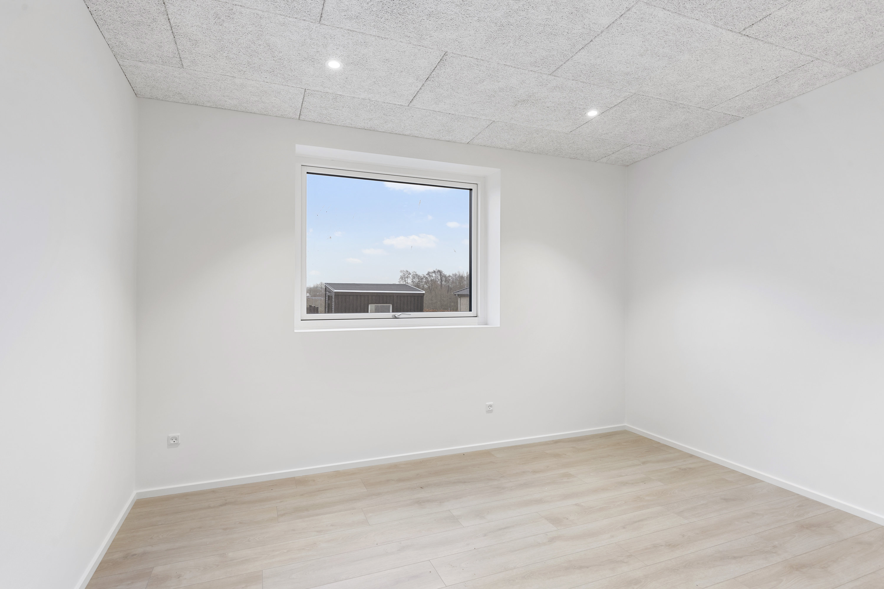 Fremhævet værelse billede i fuldskærmstilstand. Billede af Gyvellunden 25, 9600 Aars