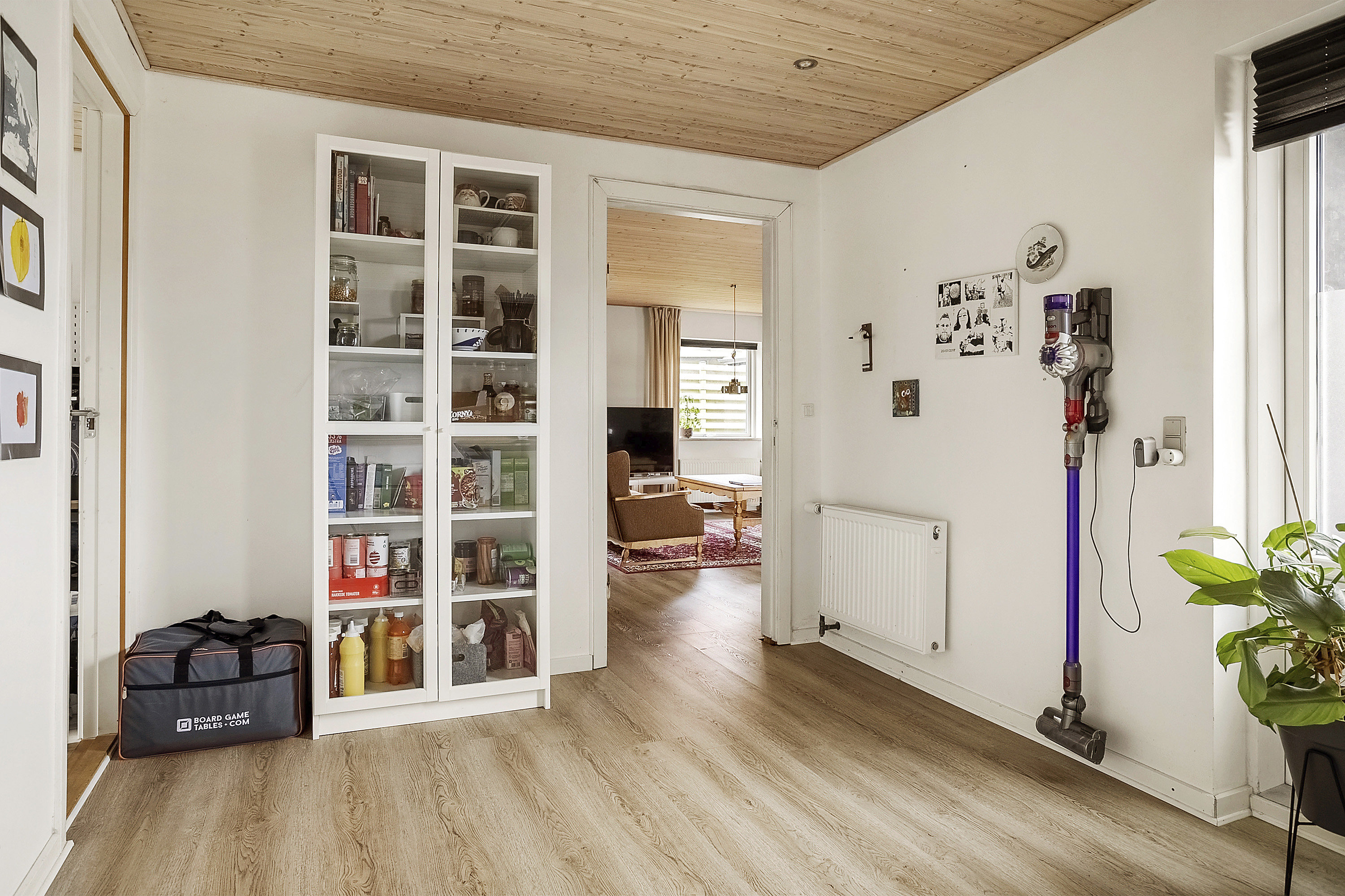 Fremhævet stue billede i fuldskærmstilstand. Billede af Carl Günthers Vej 20, 8700 Horsens