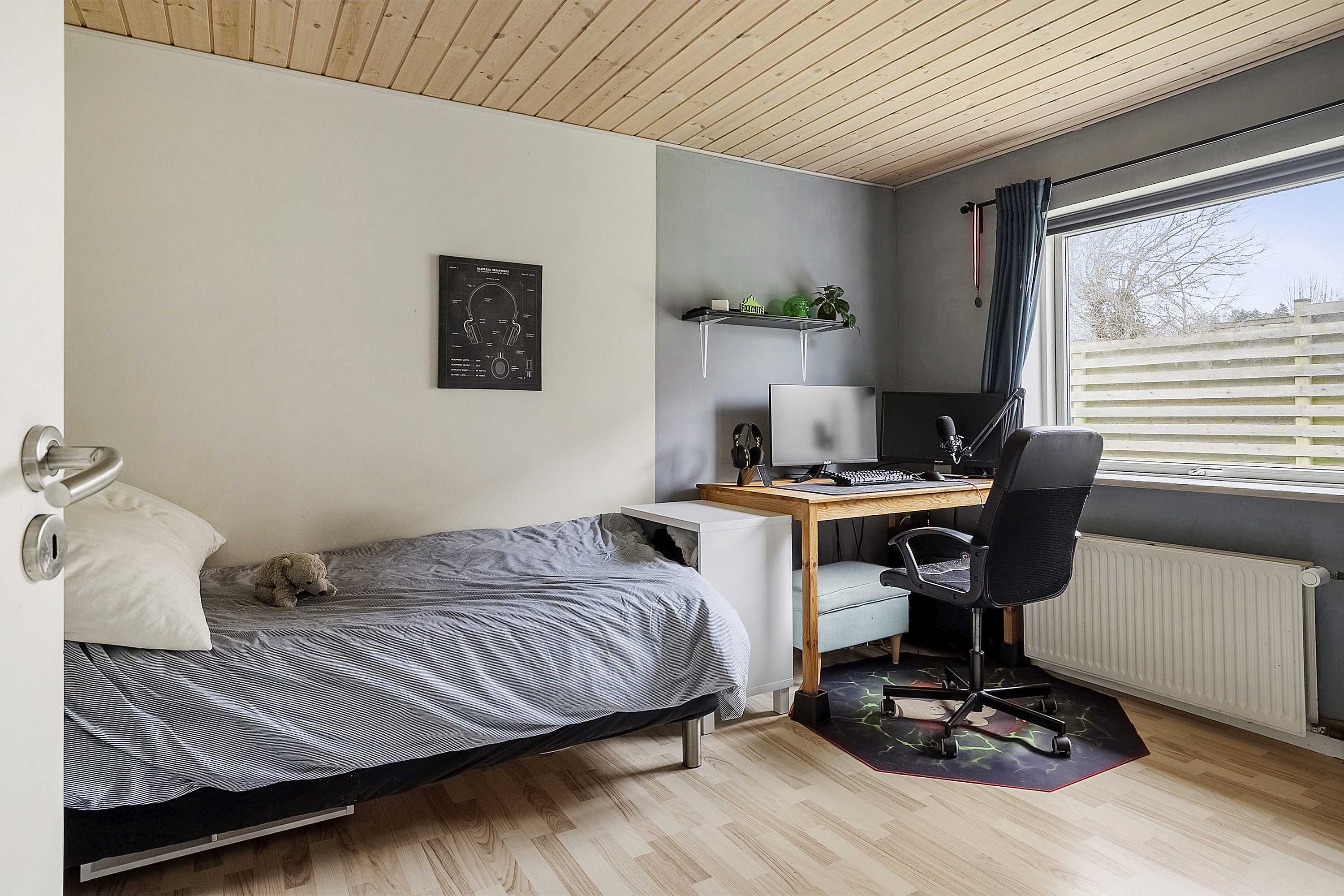 Fremhævet soveværelse billede i fuldskærmstilstand. Billede af Carl Günthers Vej 20, 8700 Horsens