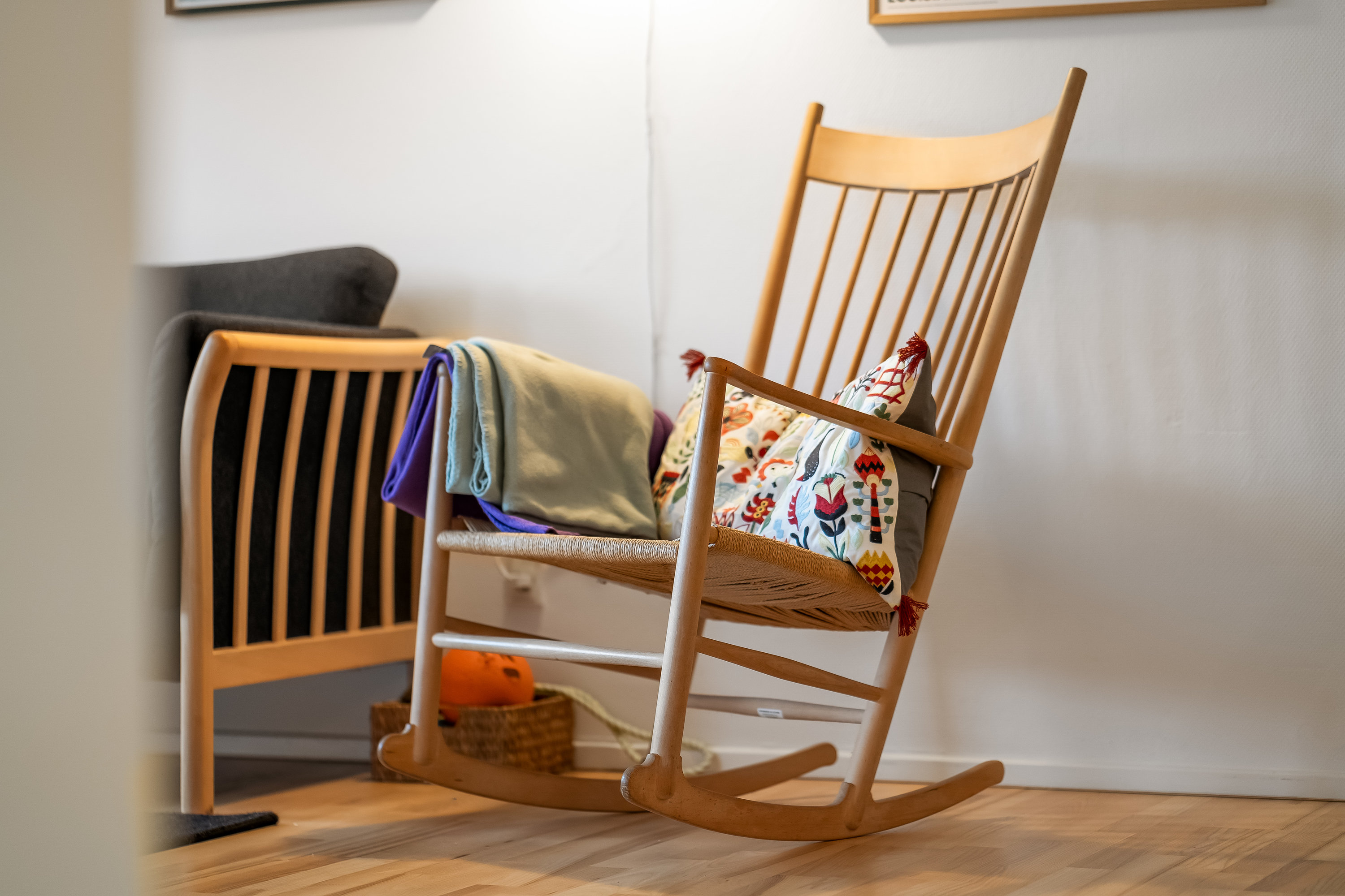 Fremhævet trappe billede i fuldskærmstilstand. Billede af Bombakken 84, 3320 Skævinge