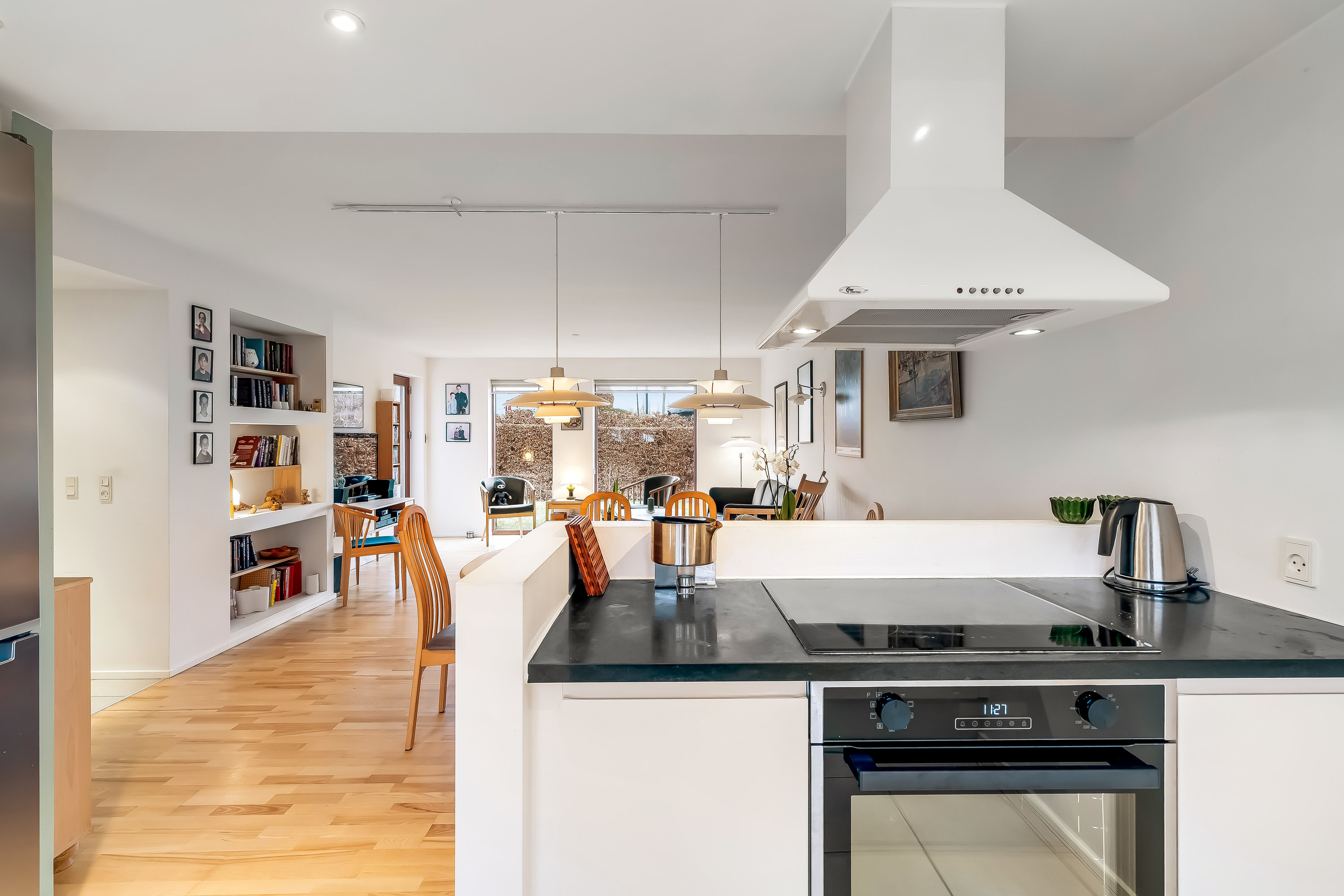 Fremhævet køkken billede i fuldskærmstilstand. Billede af Bombakken 84, 3320 Skævinge