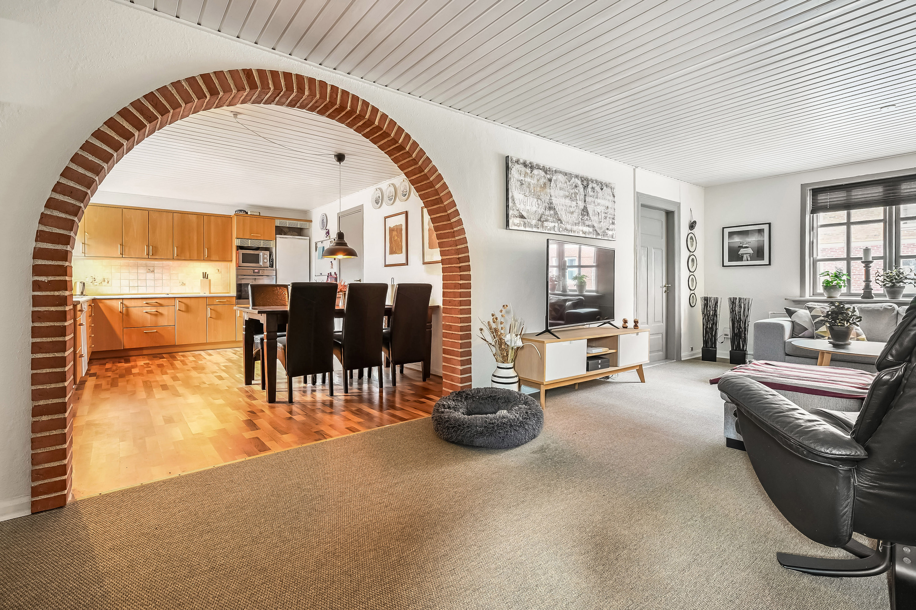 Fremhævet stue billede i fuldskærmstilstand. Billede af Storegade 49, Bramming, 6740 Bramming