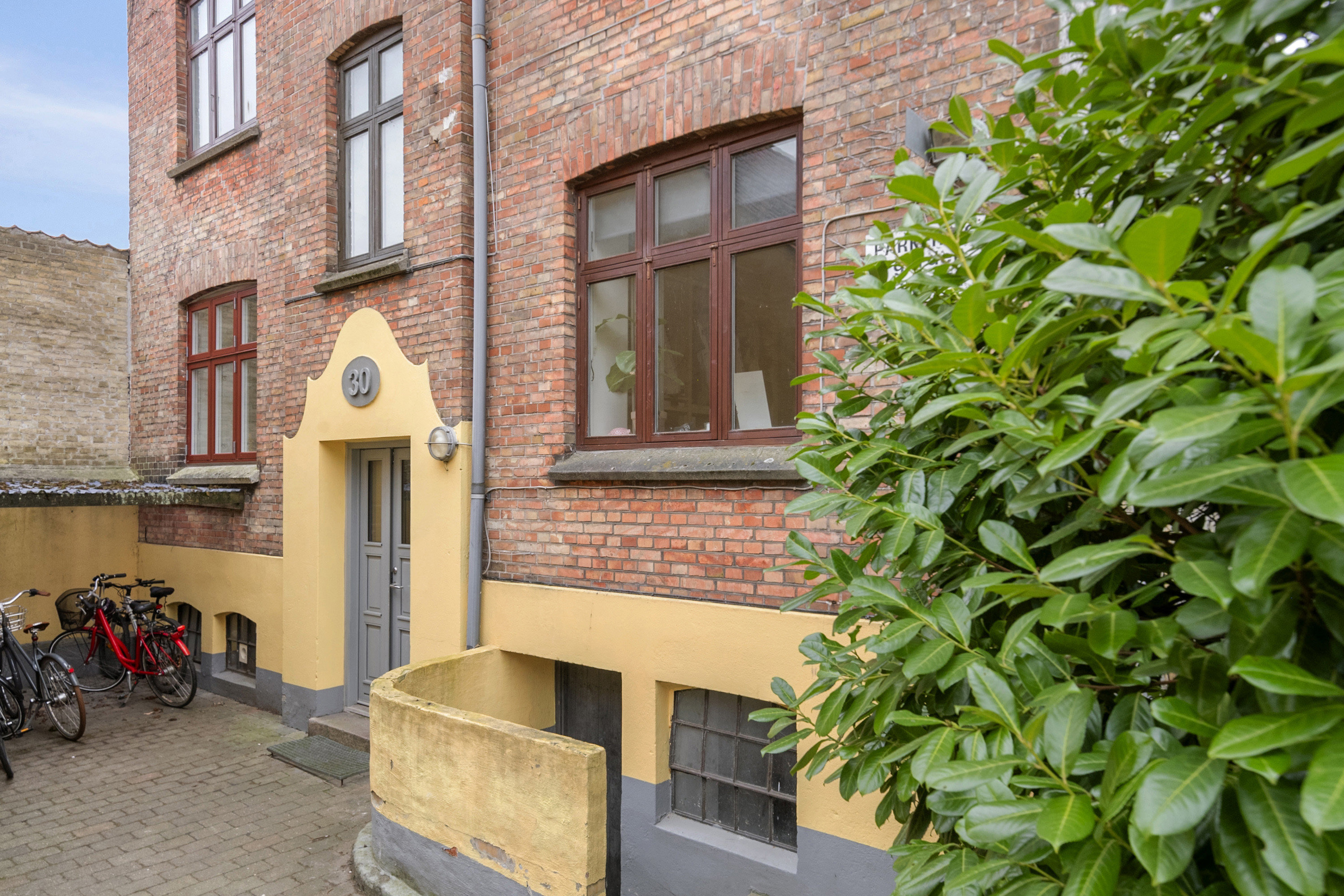 Fremhævet ejendommen billede i fuldskærmstilstand. Billede af Studsgade 30, st.. tv., 8000 Aarhus C