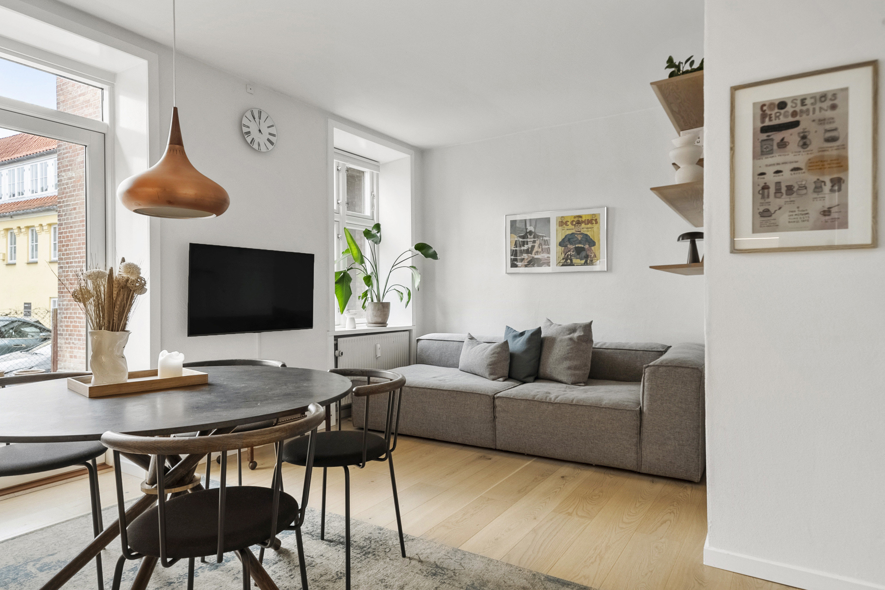 Fremhævet stue billede i fuldskærmstilstand. Billede af Studsgade 30, st.. tv., 8000 Aarhus C