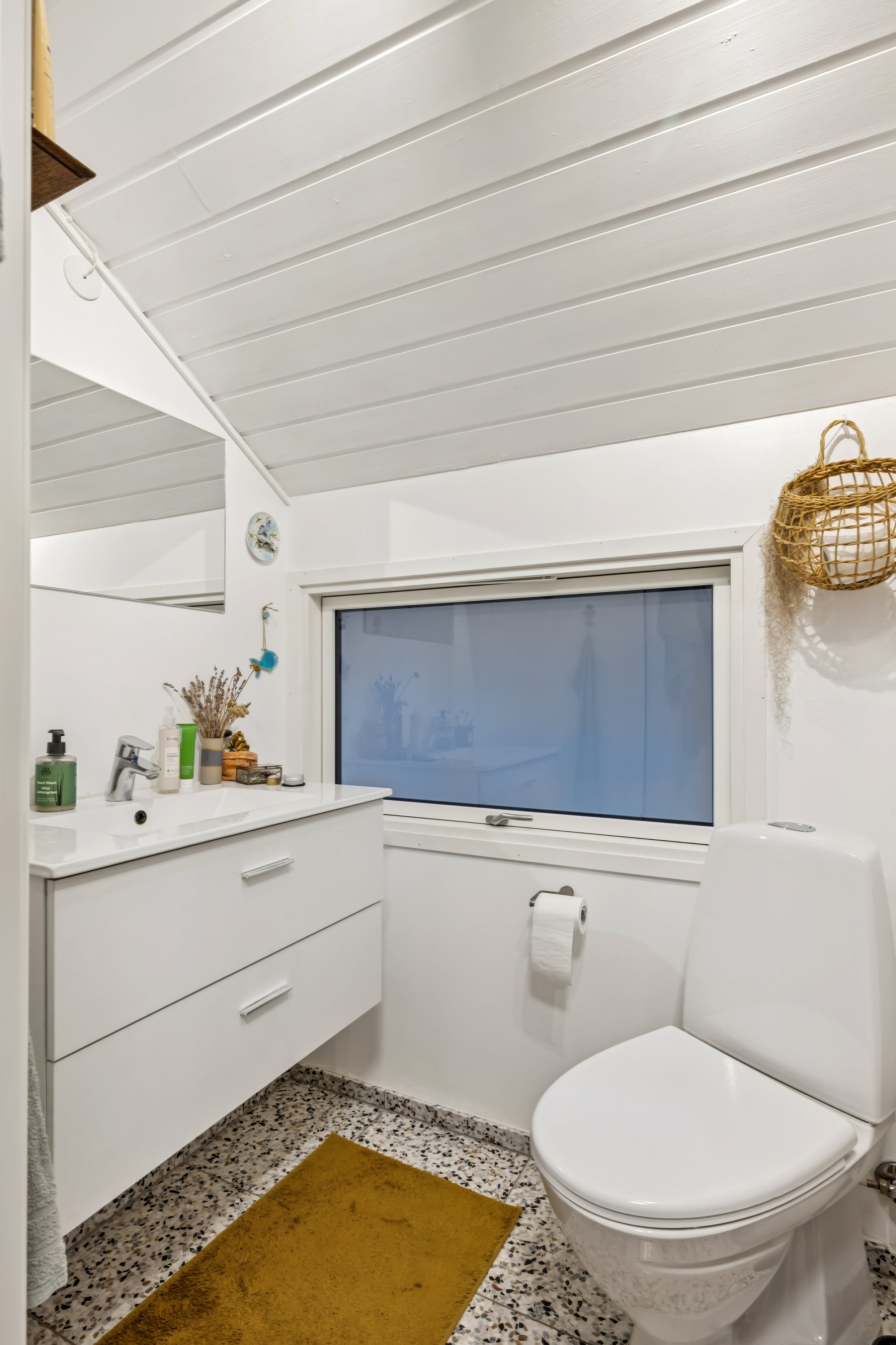 Fremhævet køkken billede i fuldskærmstilstand. Billede af Grævlingevej 7, Thorsager, 8410 Rønde