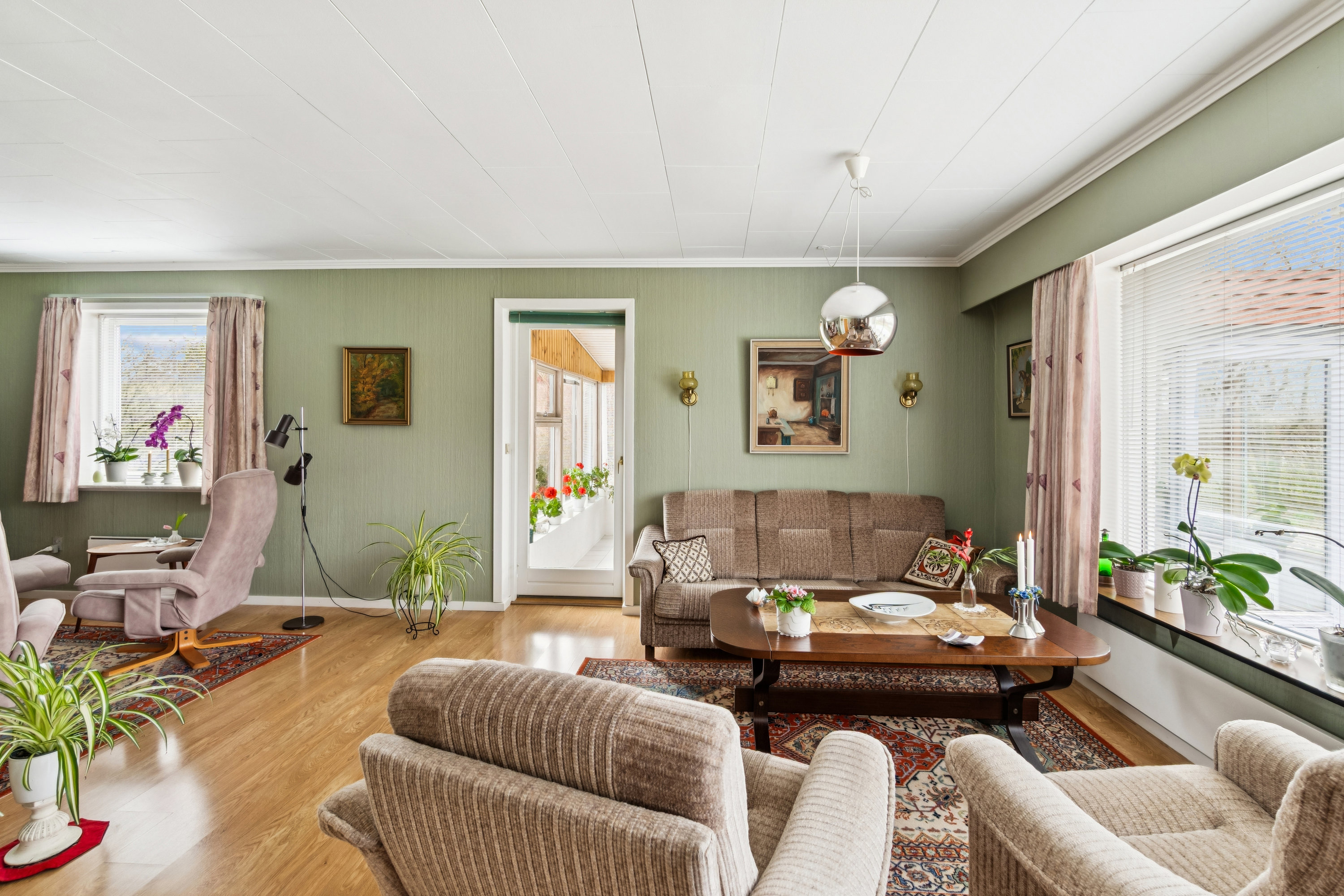 Fremhævet stue billede i fuldskærmstilstand. Billede af Bygmarken 9, 6771 Gredstedbro