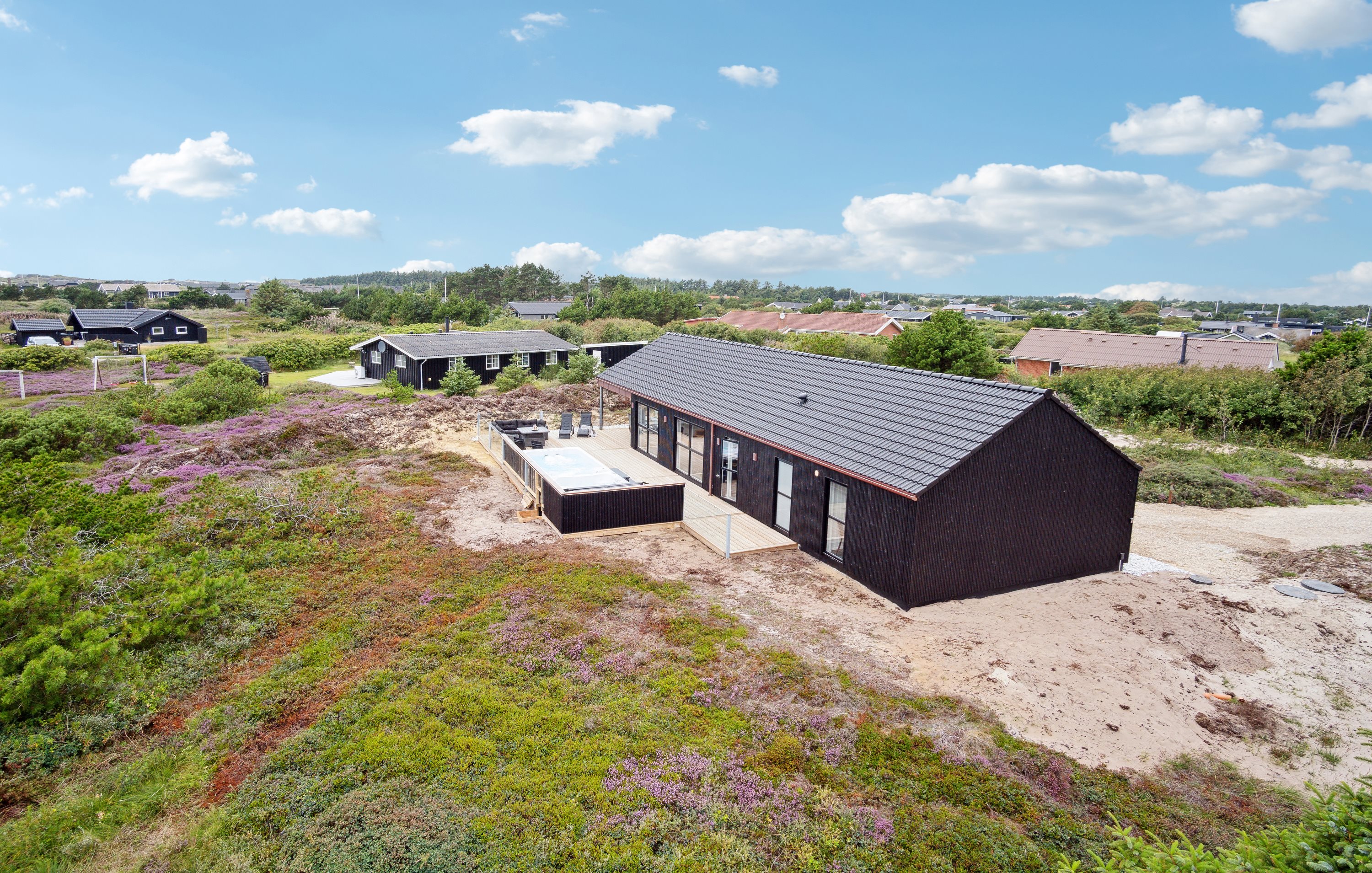 Fremhævet  billede i fuldskærmstilstand. Billede af Frans Julius Vej 7, Søndervig, 6950 Ringkøbing