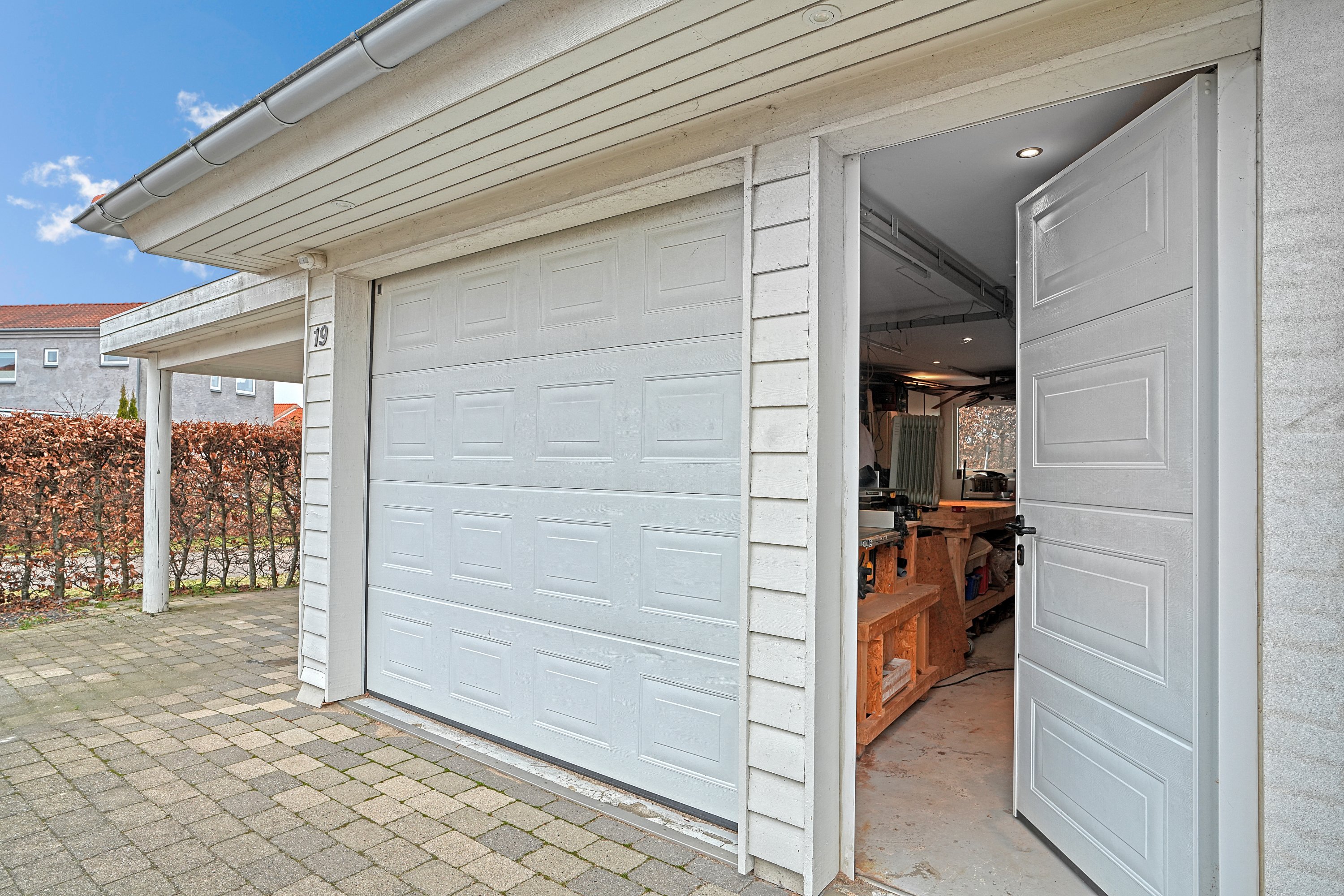 Fremhævet garage billede i fuldskærmstilstand. Billede af Stjernedalen 19, 4300 Holbæk