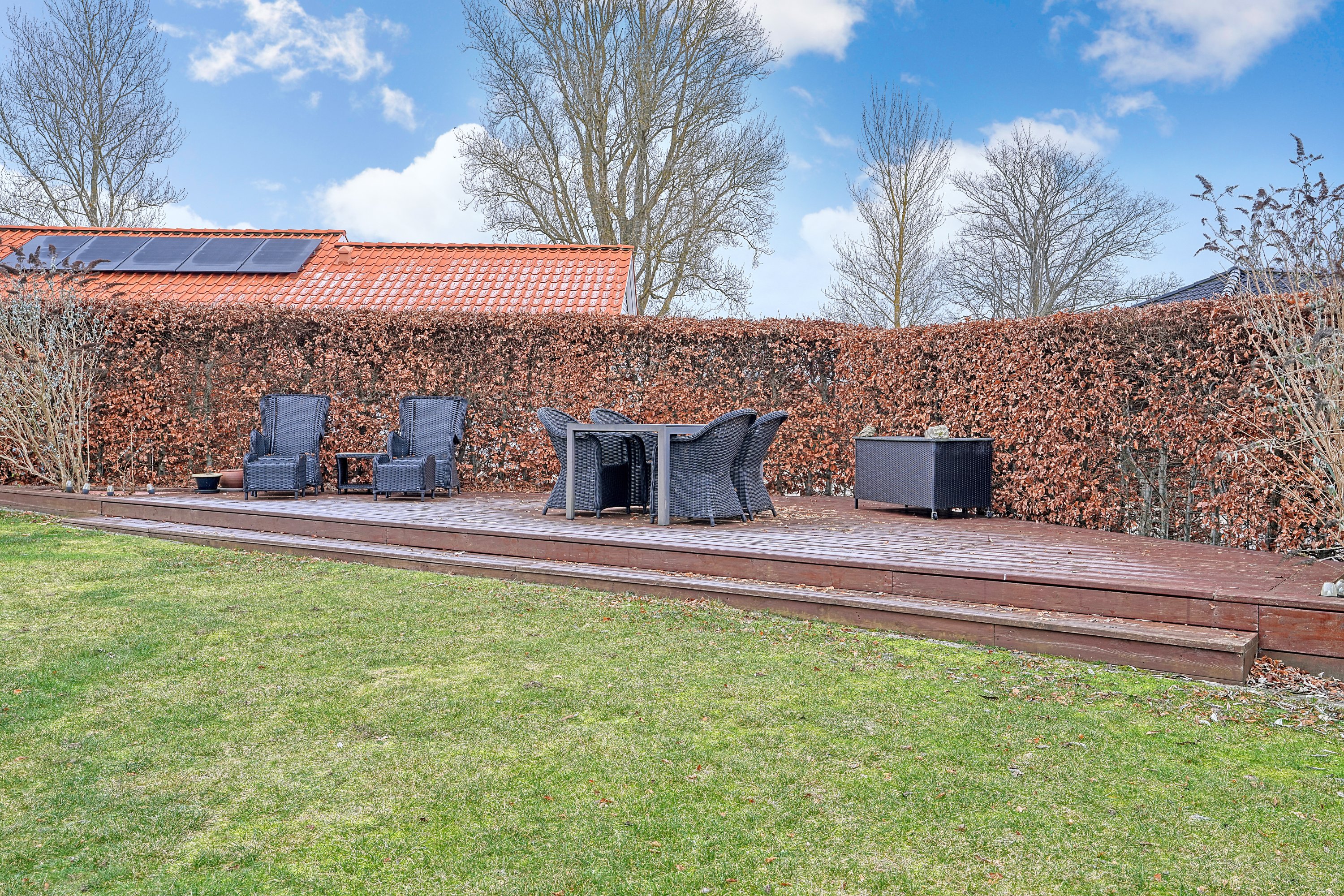 Fremhævet terrasse billede i fuldskærmstilstand. Billede af Stjernedalen 19, 4300 Holbæk