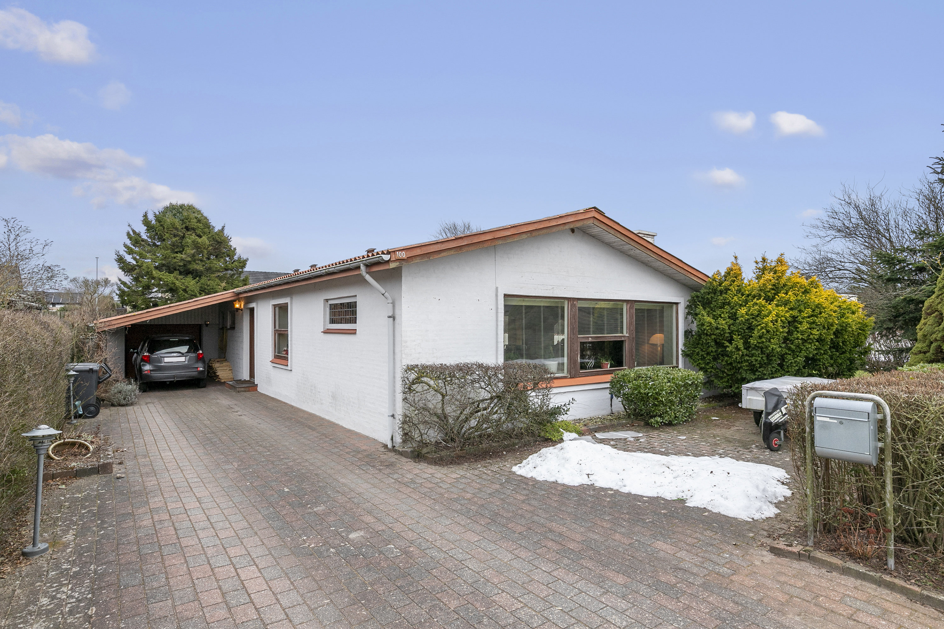 Fremhævet facade billede i fuldskærmstilstand. Billede af Frederiksgade 100, 9700 Brønderslev