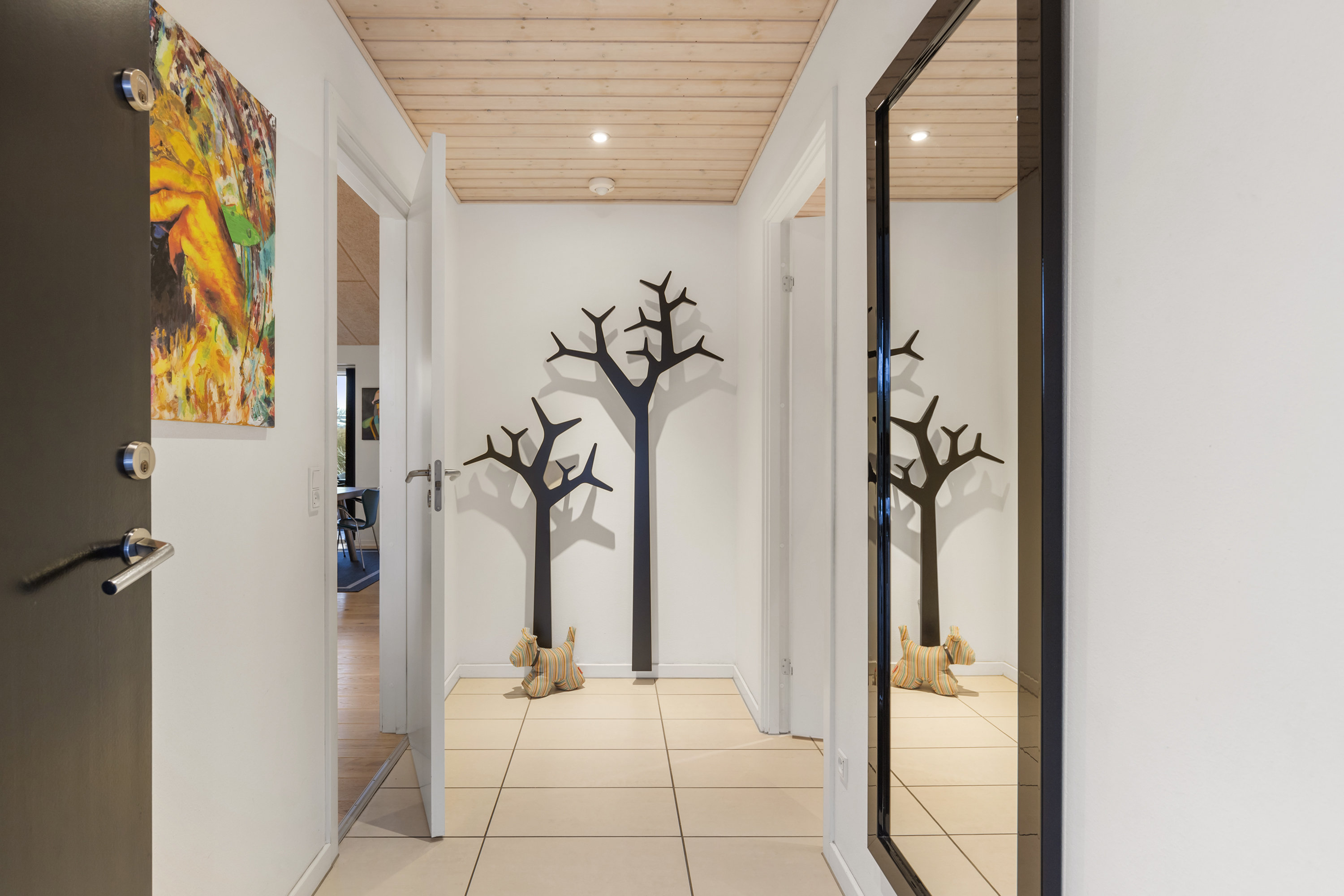 Fremhævet entré billede i fuldskærmstilstand. Billede af Bispehaven 34, 9440 Aabybro