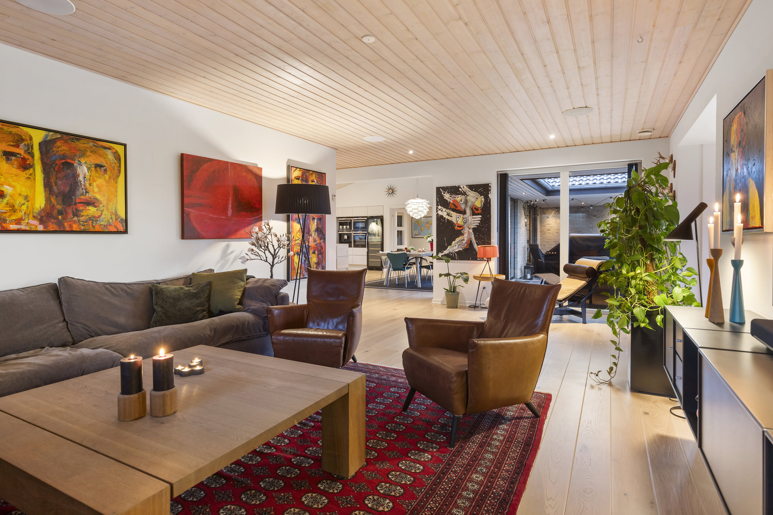 Fremhævet stue billede i fuldskærmstilstand. Billede af Bispehaven 34, 9440 Aabybro