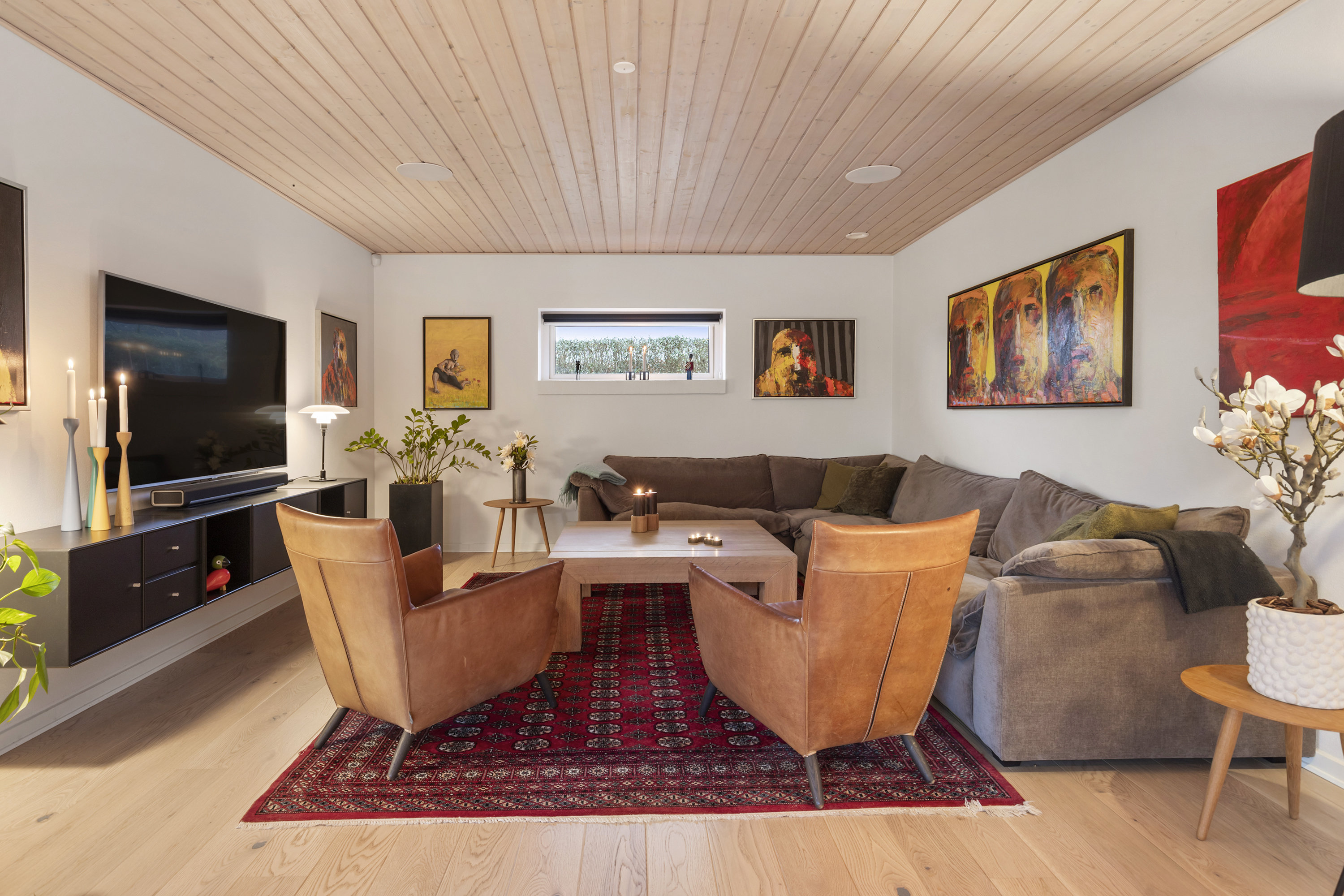 Fremhævet stue billede i fuldskærmstilstand. Billede af Bispehaven 34, 9440 Aabybro