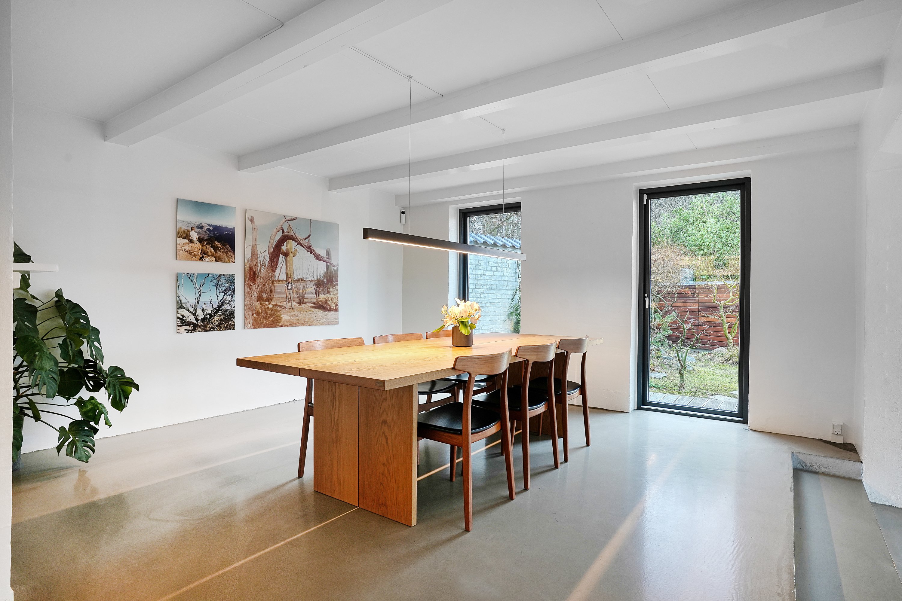 Fremhævet spisestue billede i fuldskærmstilstand. Billede af Gammel Hareskovvej 249, Hareskov, 3500 Værløse