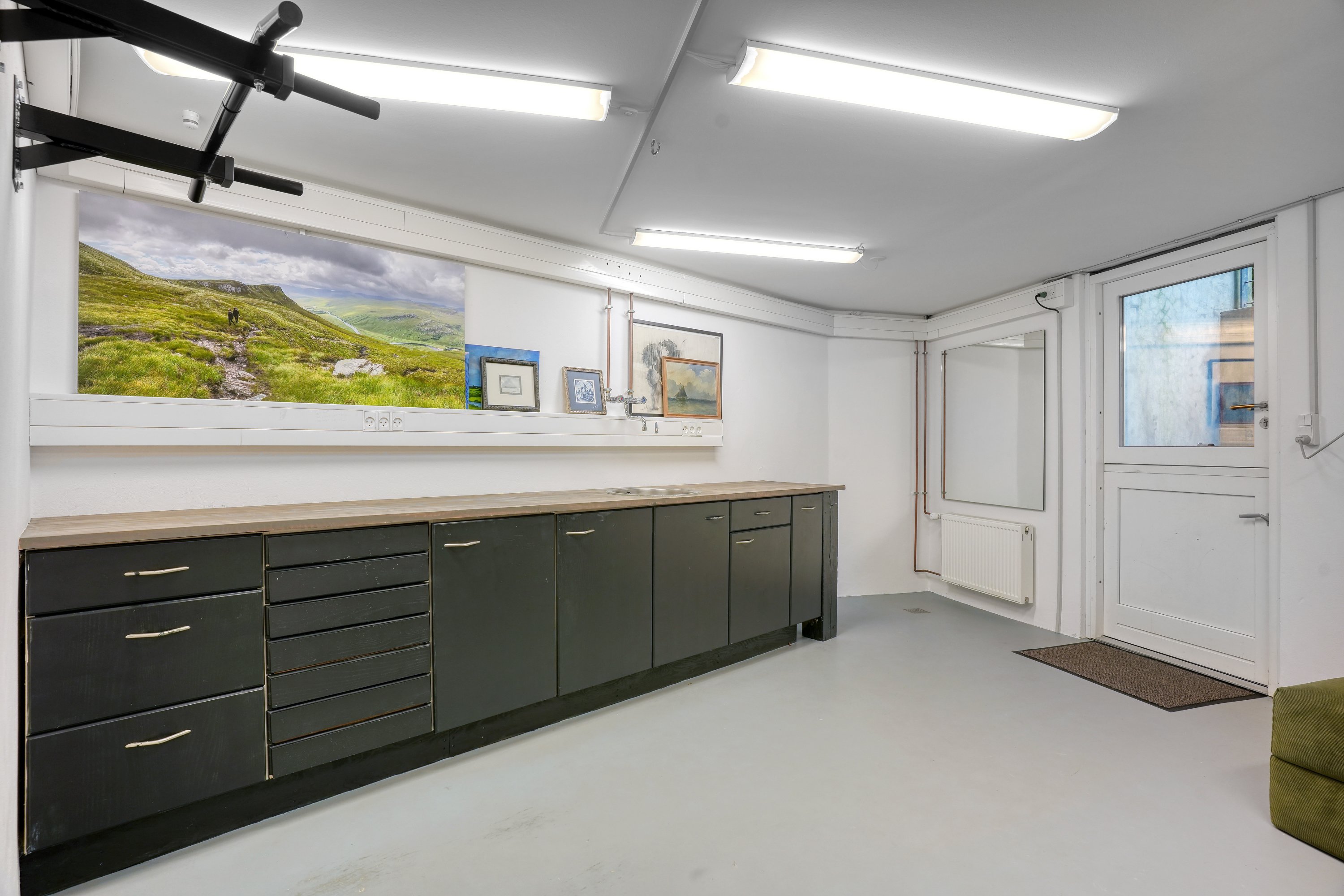 Fremhævet værksted billede i fuldskærmstilstand. Billede af Gammel Hareskovvej 249, Hareskov, 3500 Værløse