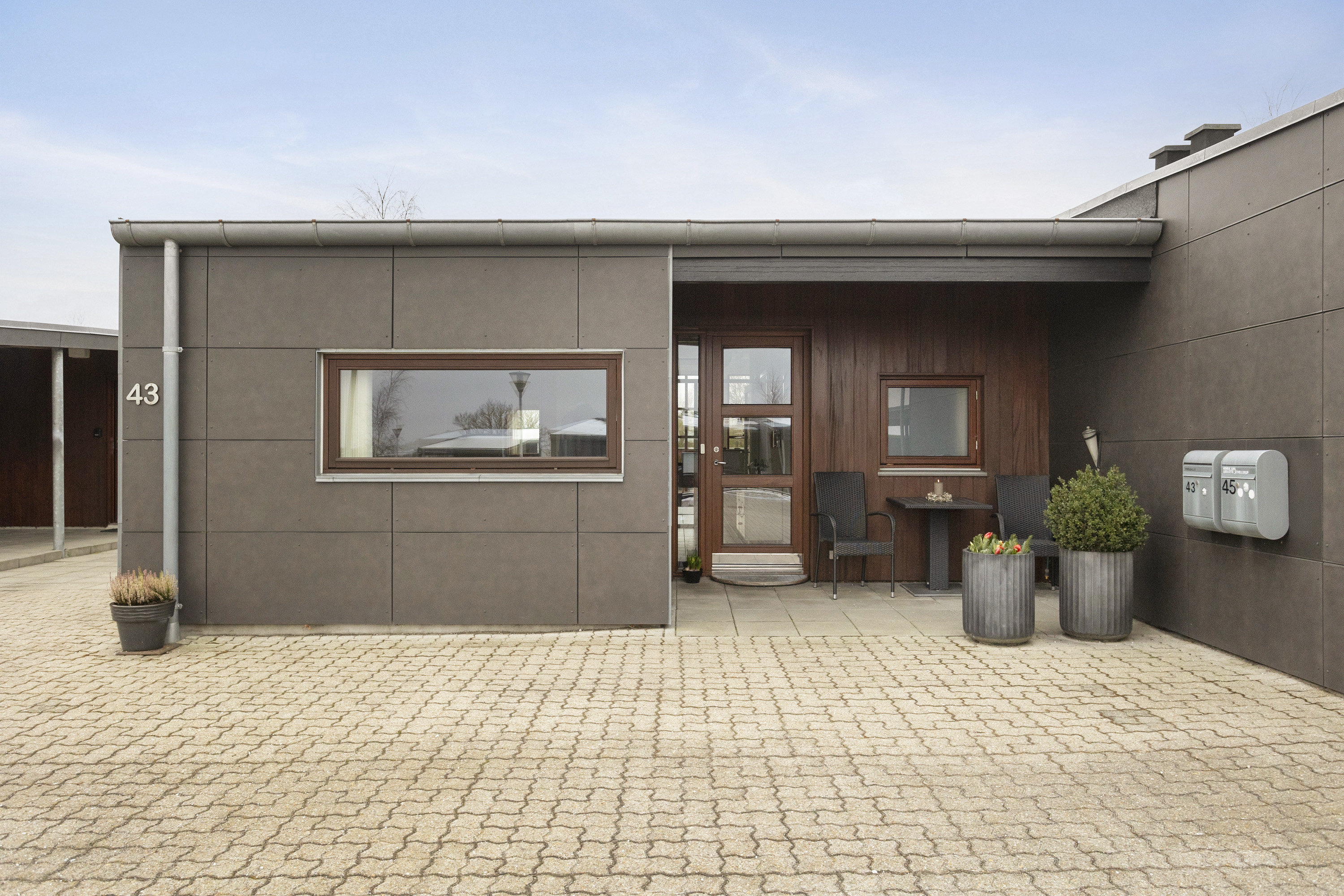 Miniaturebillede 1: ejendommen. Billede af Mannehøj 43, 6600 Vejen