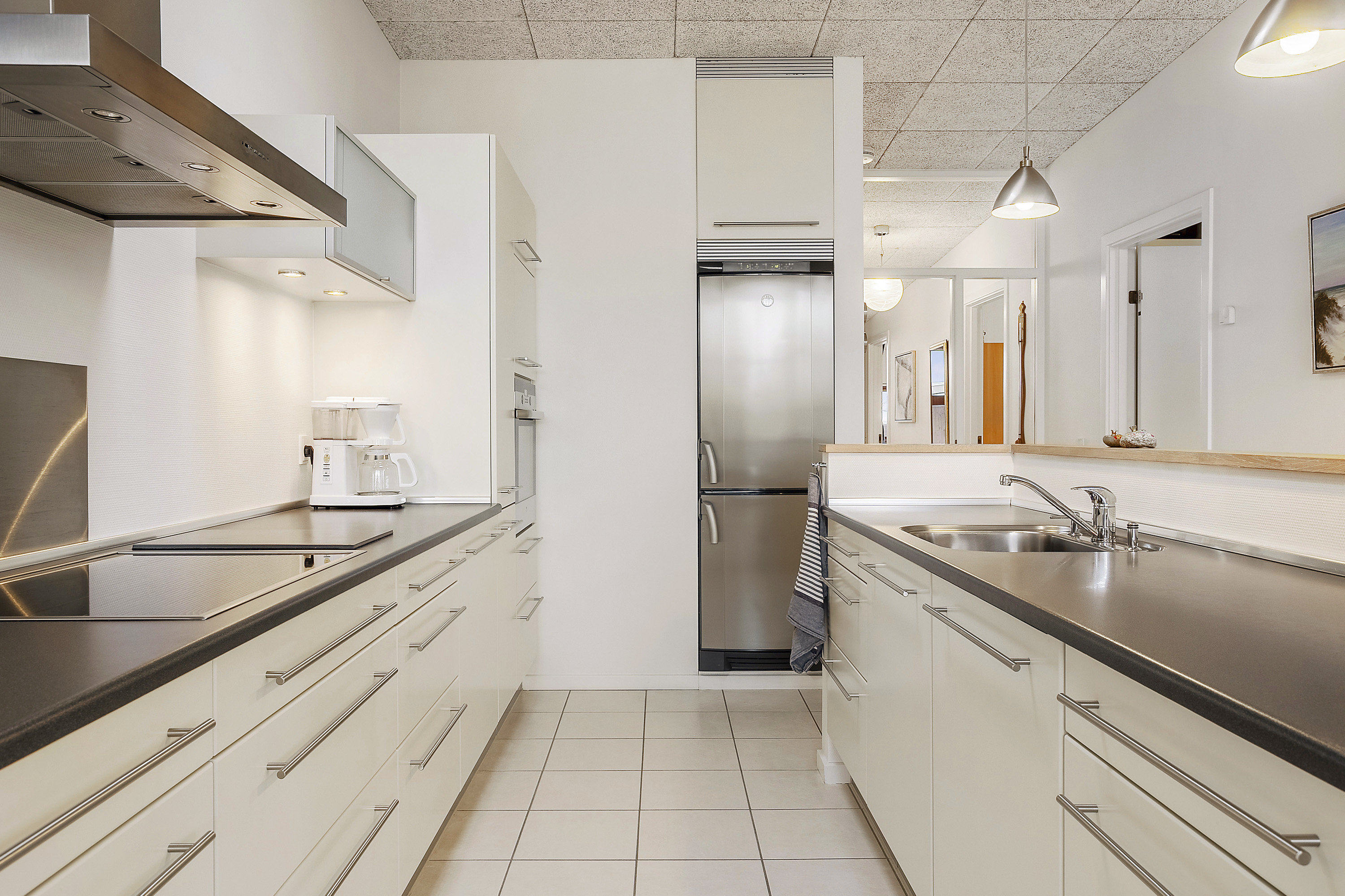 Fremhævet køkken billede i fuldskærmstilstand. Billede af Mannehøj 43, 6600 Vejen