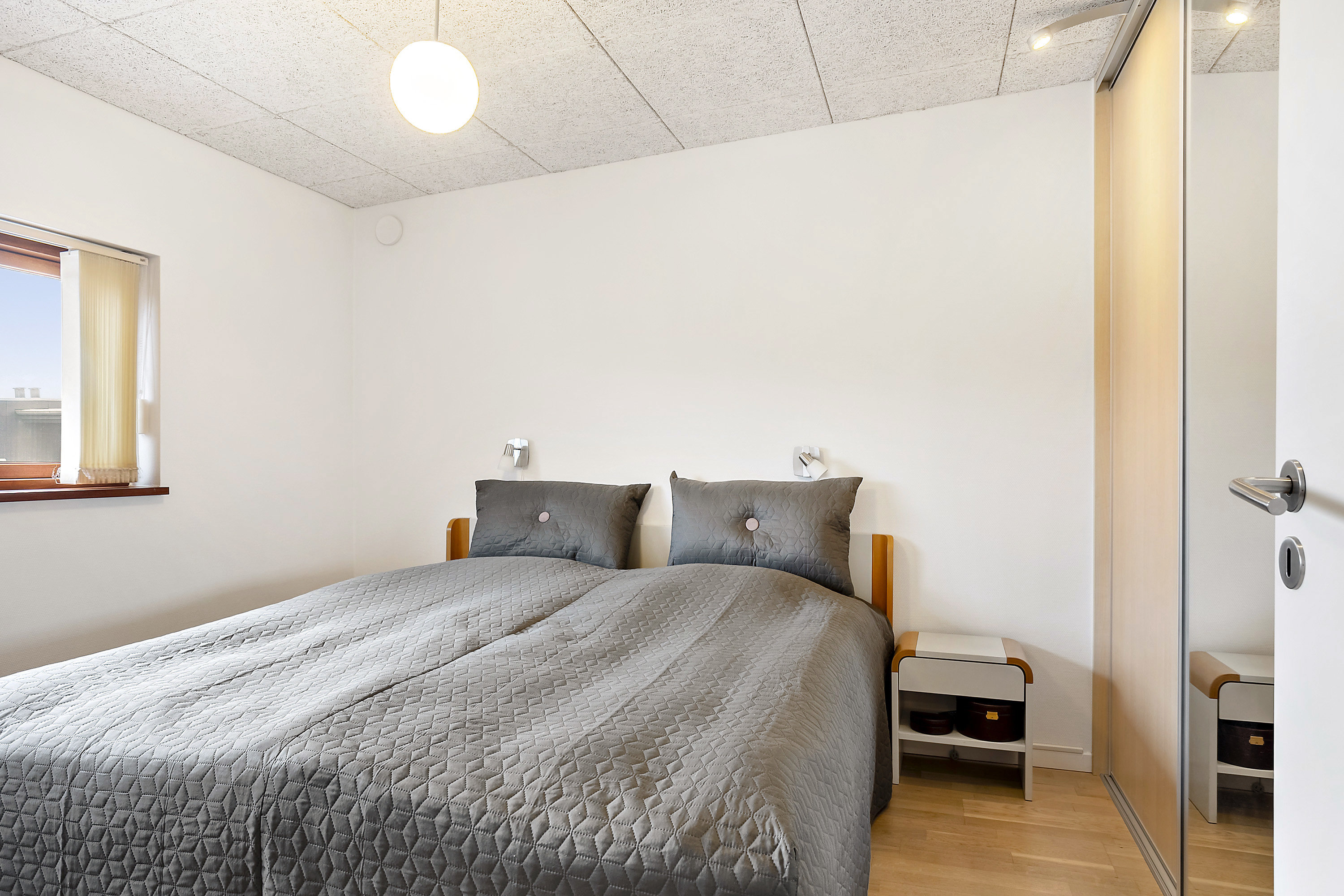 Fremhævet soveværelse billede i fuldskærmstilstand. Billede af Mannehøj 43, 6600 Vejen