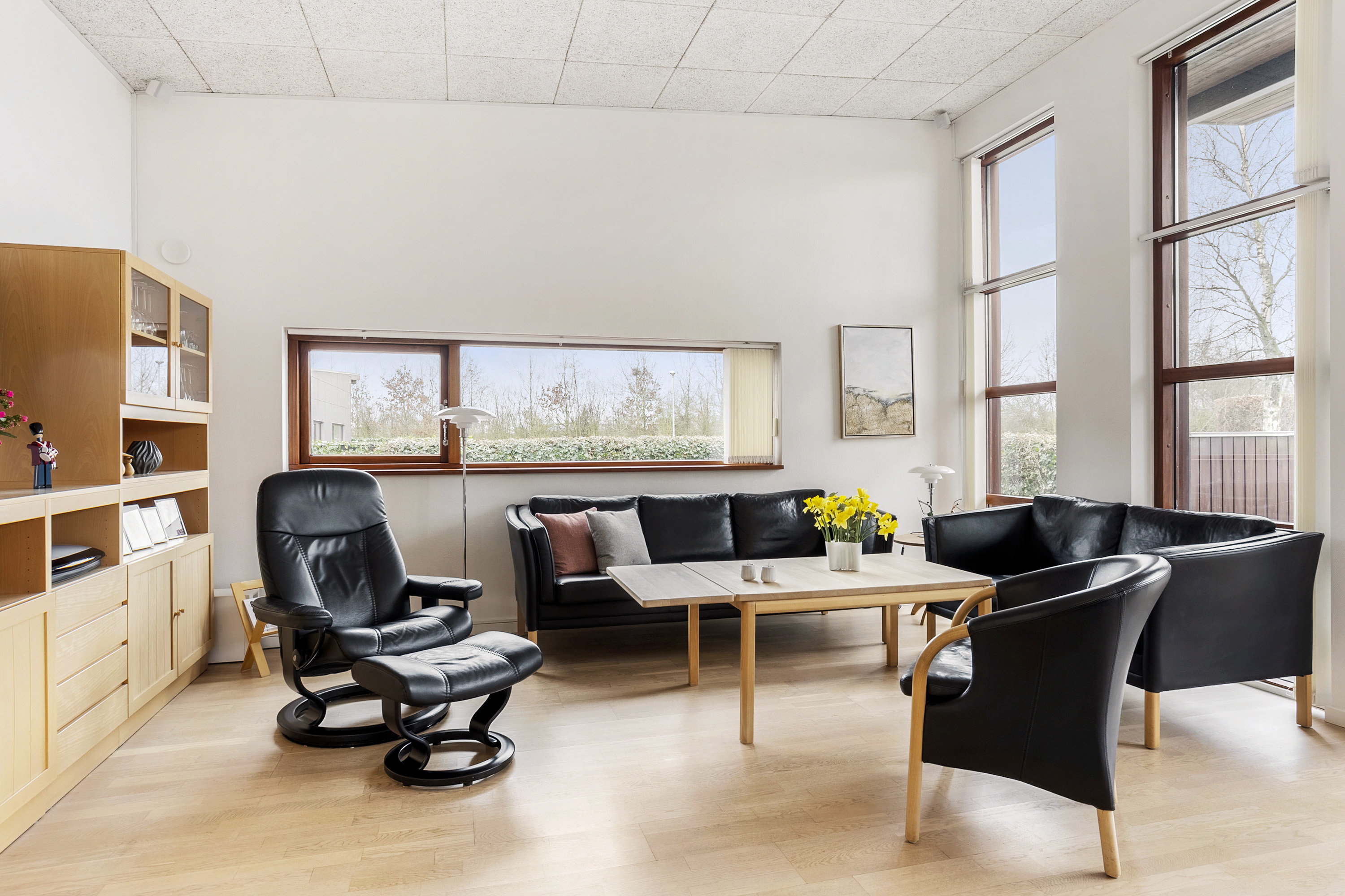 Fremhævet stue billede i fuldskærmstilstand. Billede af Mannehøj 43, 6600 Vejen