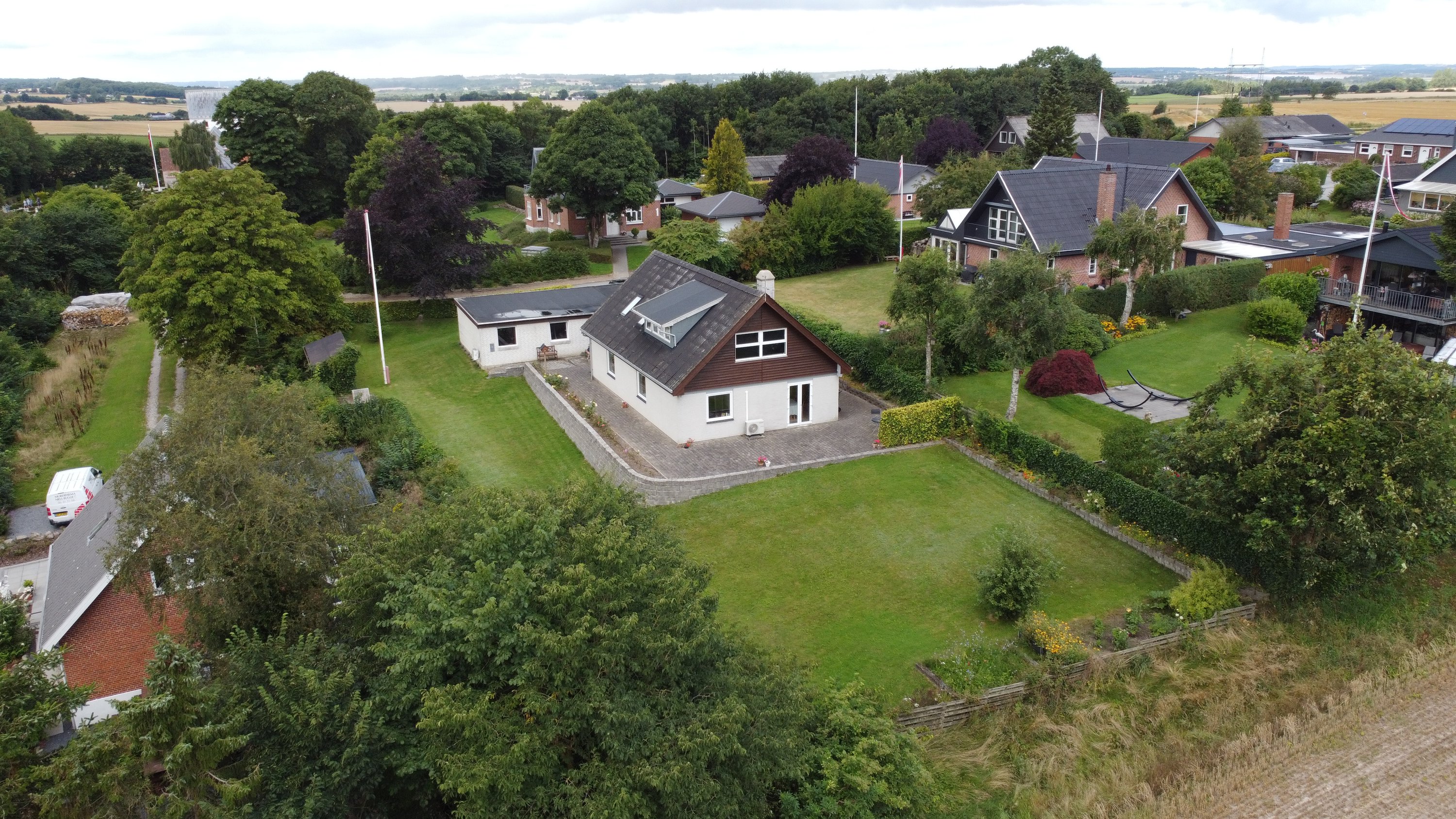 Fremhævet  billede i fuldskærmstilstand. Billede af Solhøjen 2C, Øster Bjerregrav, 8920 Randers NV