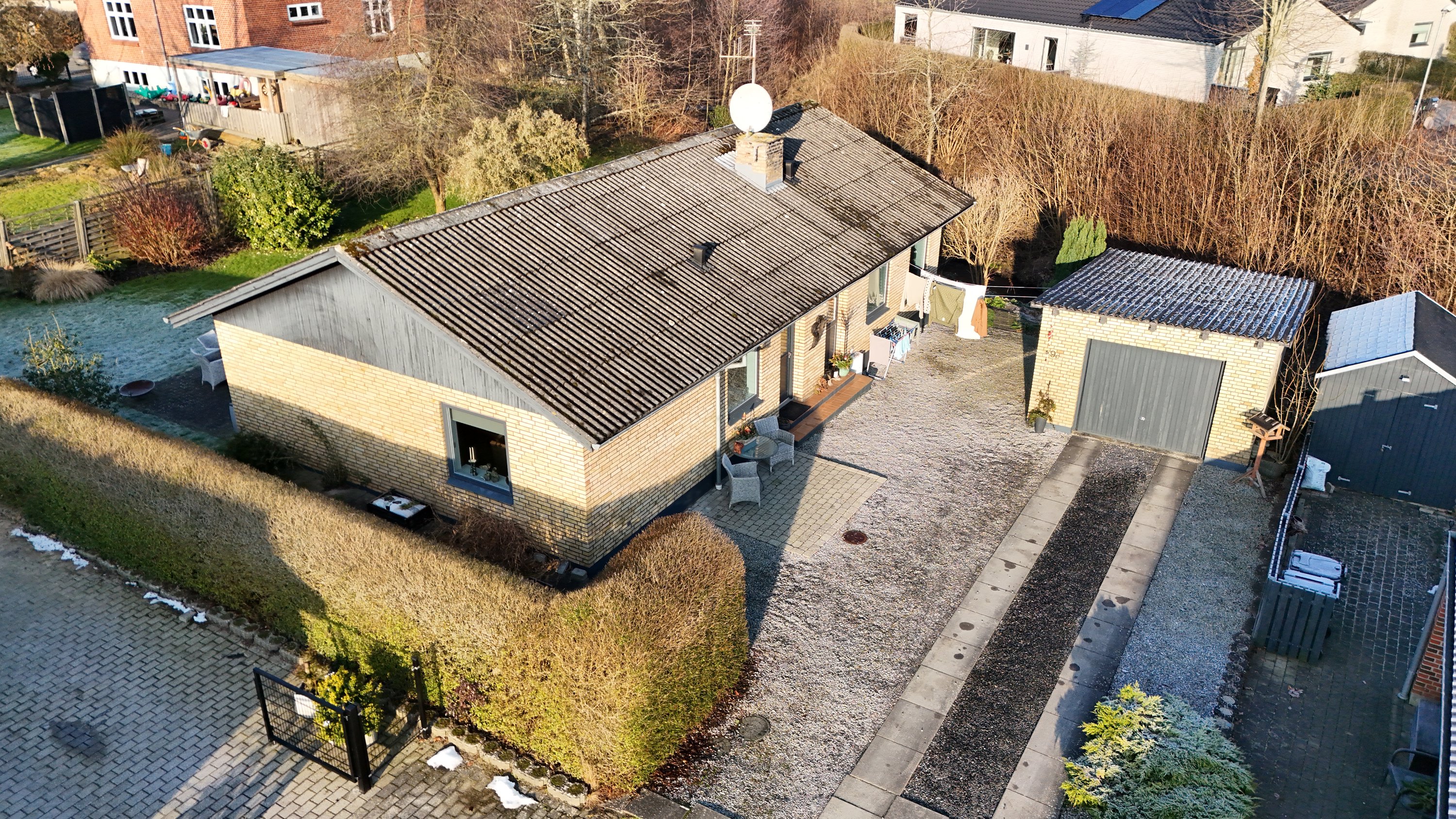 Fremhævet dronefoto billede i fuldskærmstilstand. Billede af Engvej 9C, Hobro By, 9500 Hobro