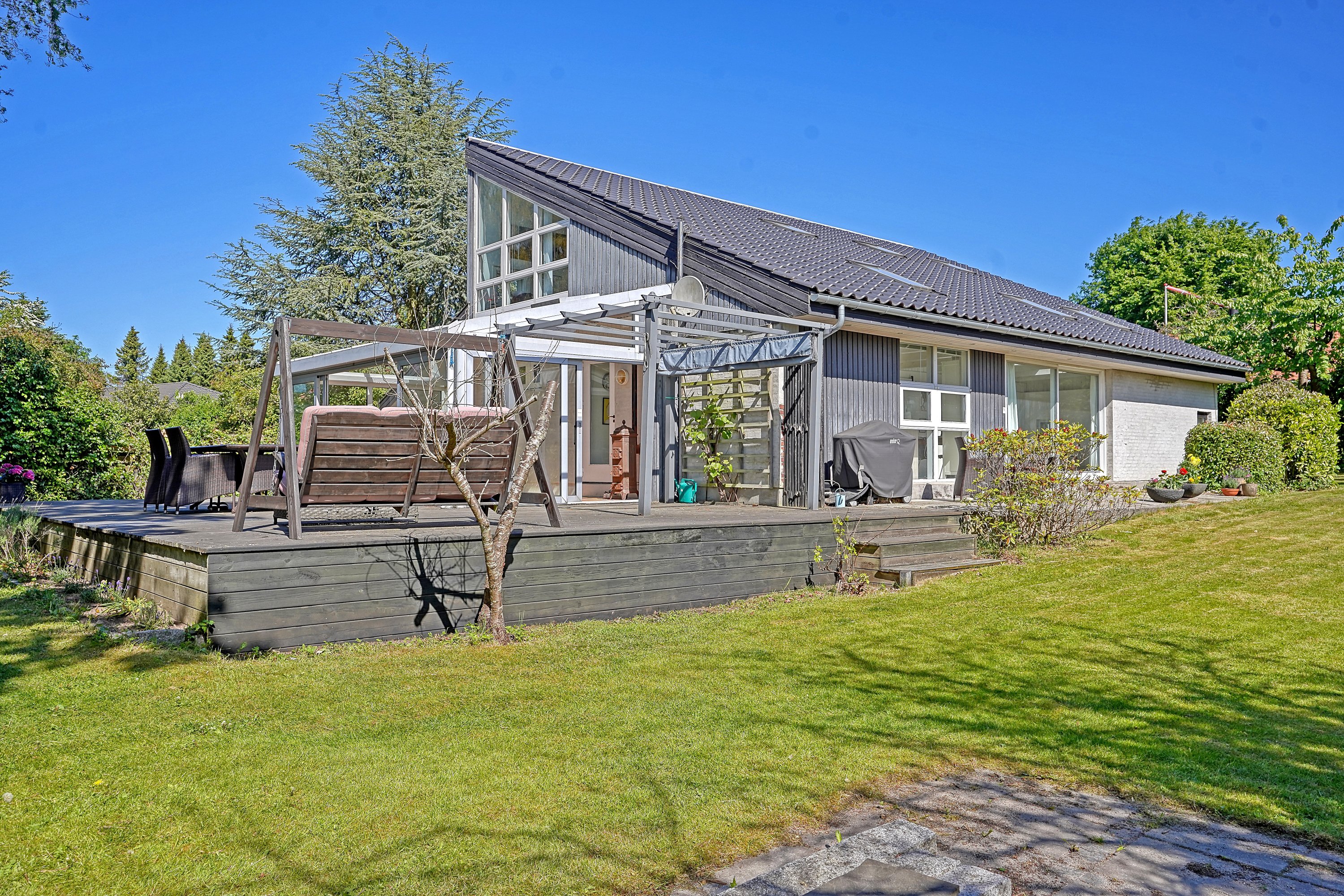 Fremhævet ejendommen billede i fuldskærmstilstand. Billede af Nederste Torpenvej 10A, 3050 Humlebæk