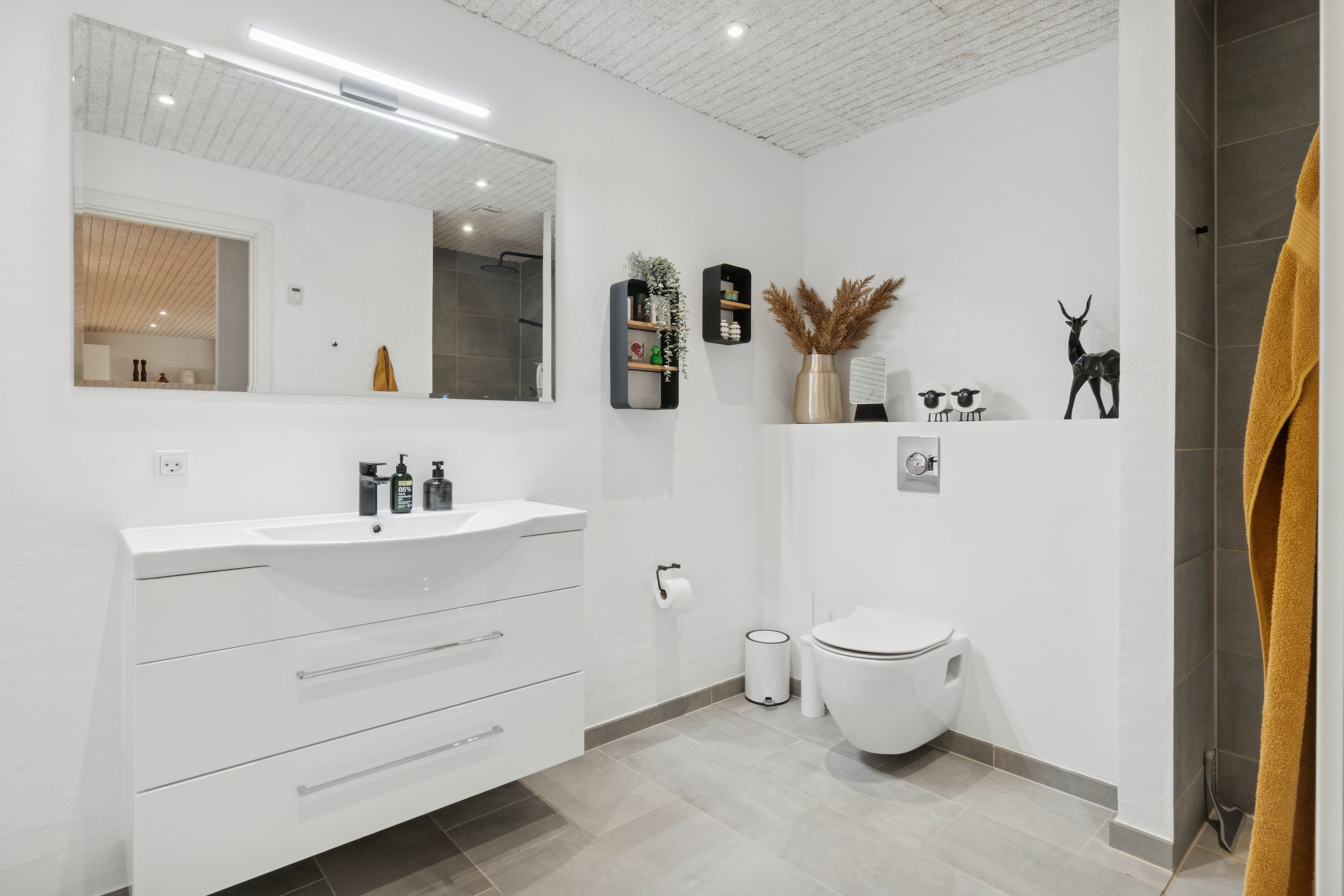 Fremhævet  billede i fuldskærmstilstand. Billede af Skovhaven 6, 8670 Låsby