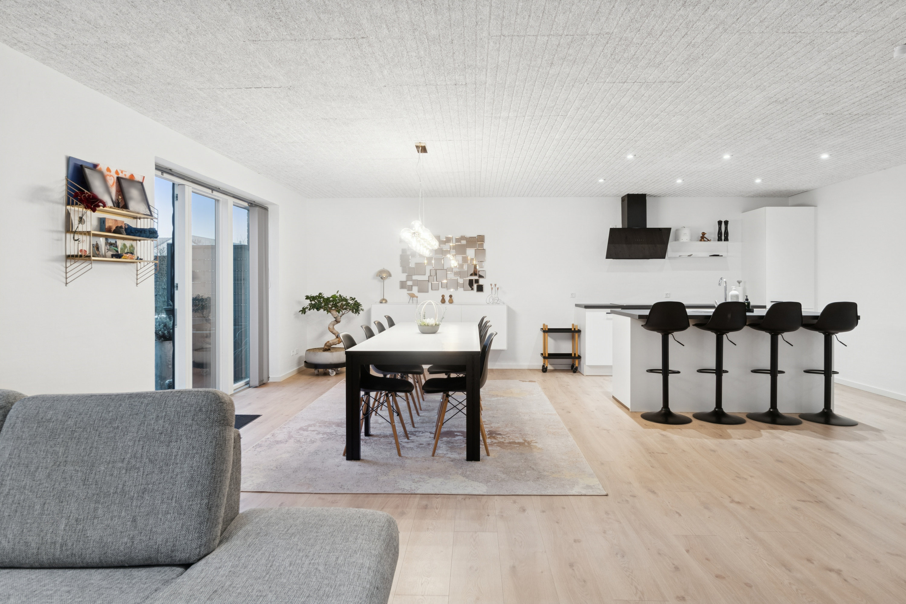 Fremhævet  billede i fuldskærmstilstand. Billede af Skovhaven 6, 8670 Låsby