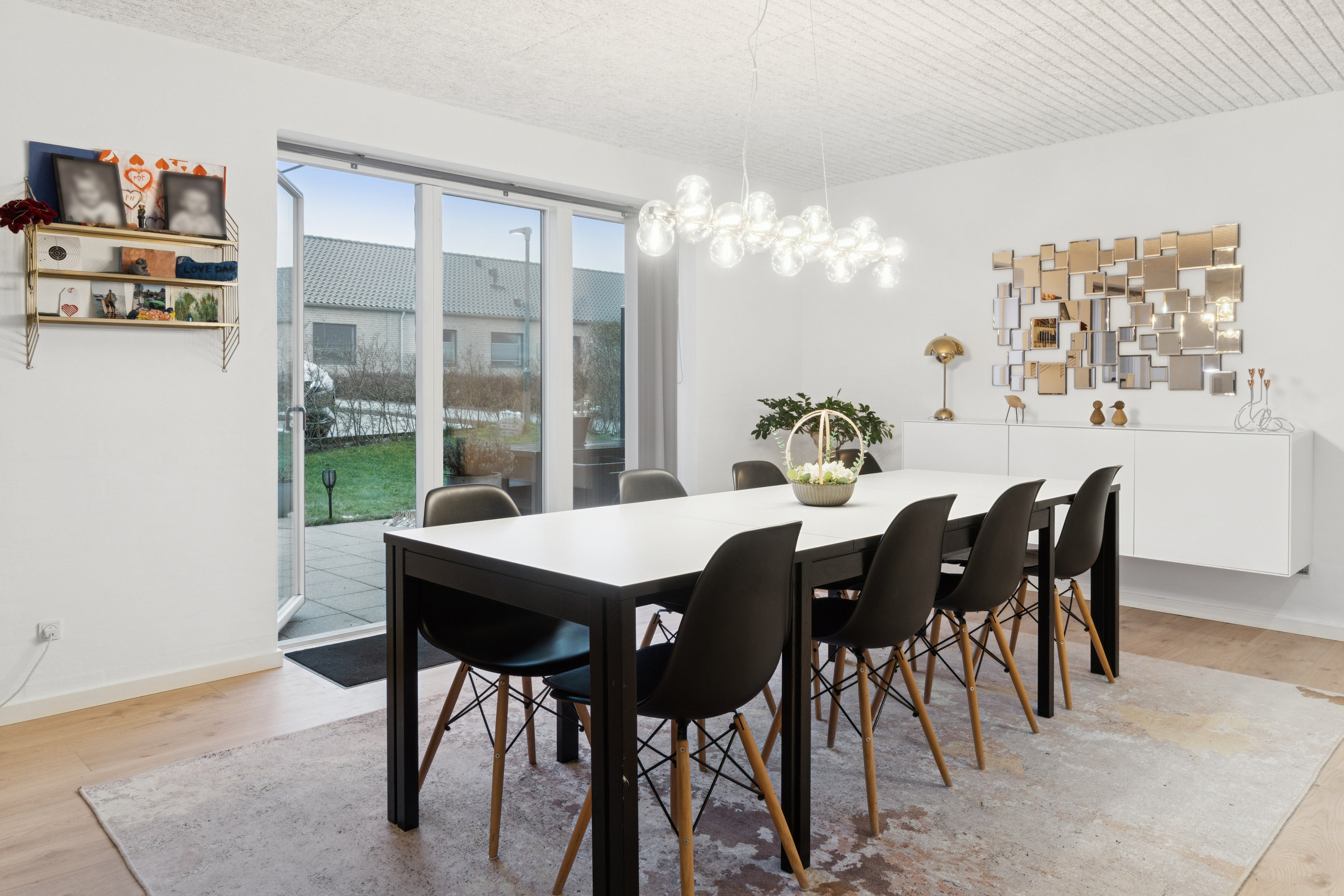 Fremhævet  billede i fuldskærmstilstand. Billede af Skovhaven 6, 8670 Låsby