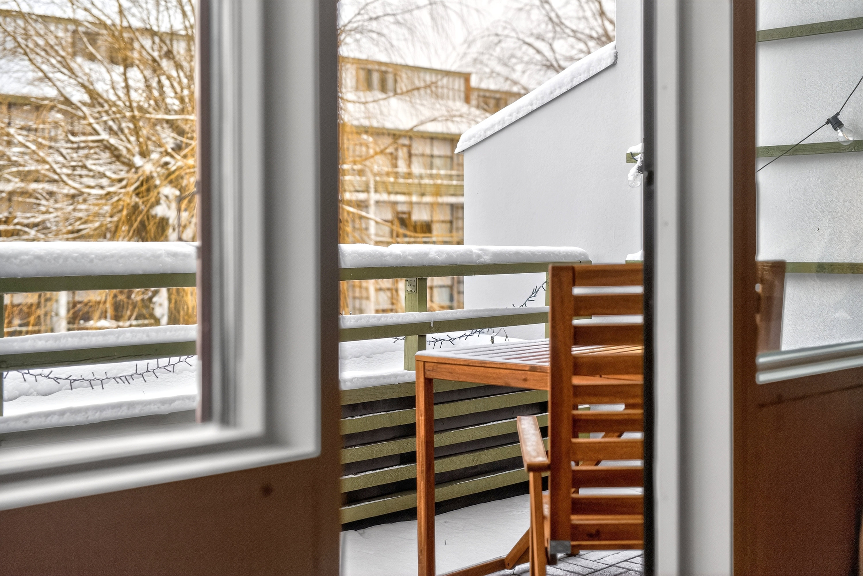 Fremhævet altan billede i fuldskærmstilstand. Billede af Blommevangen 11, 1. th., Smørumnedre, 2765 Smørum